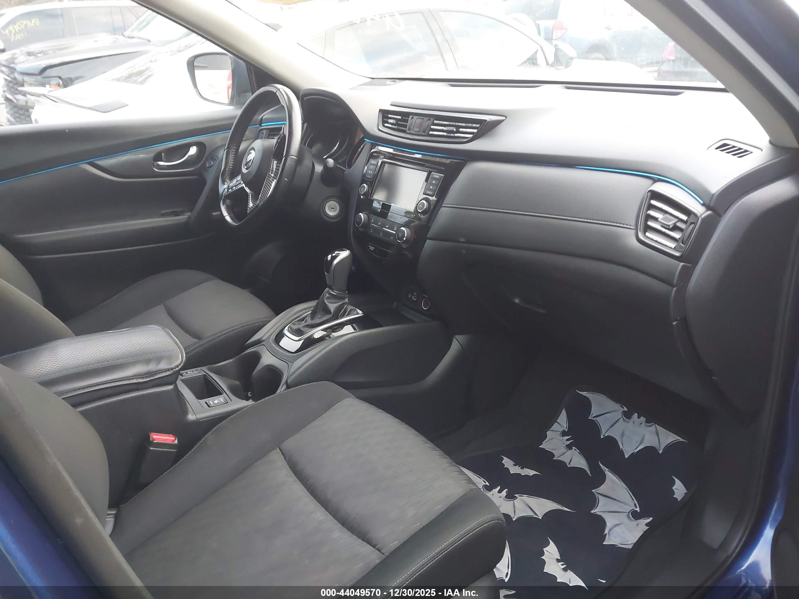 NISSAN ROGUE image 5