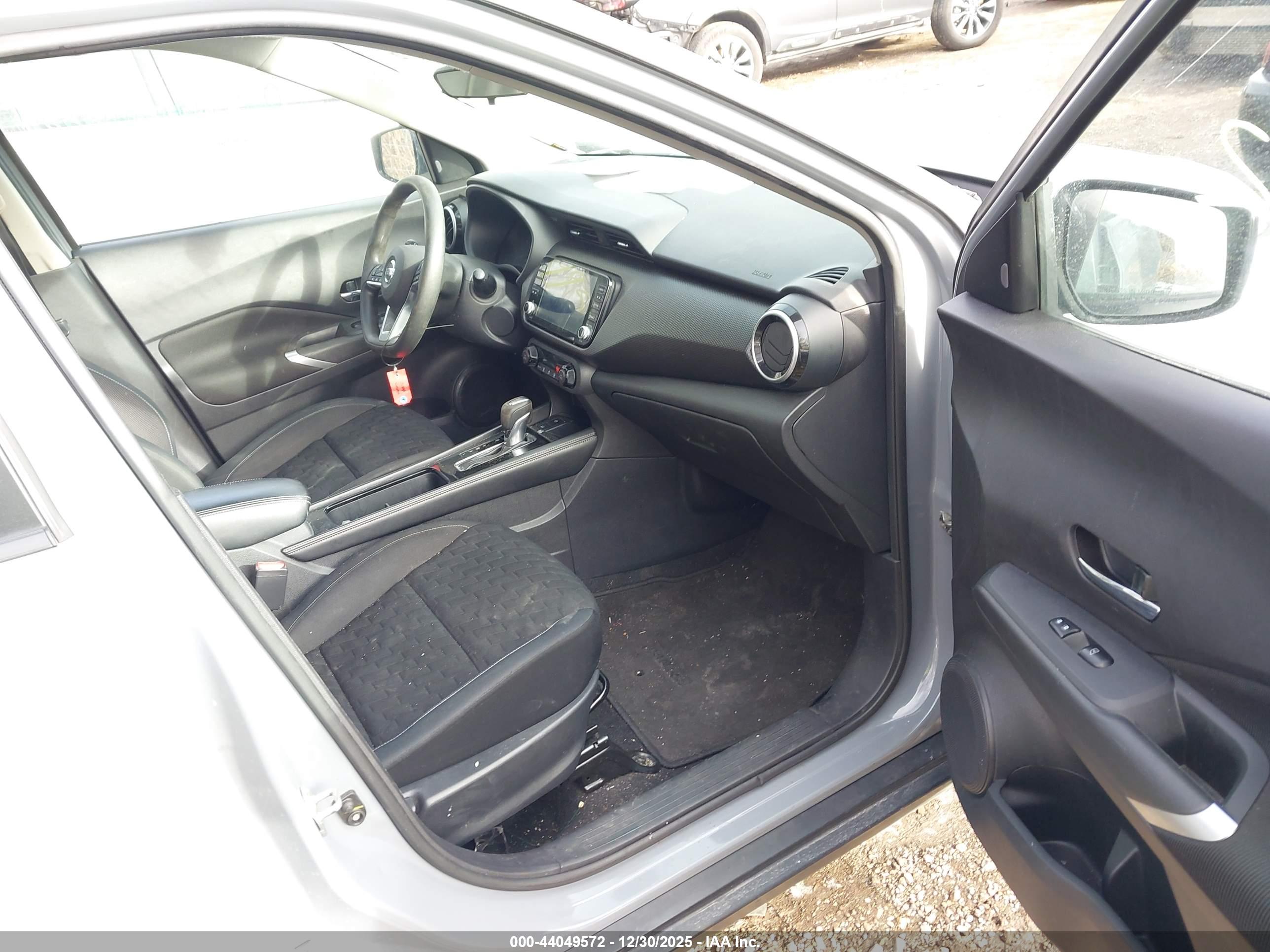 NISSAN KICKS image 5