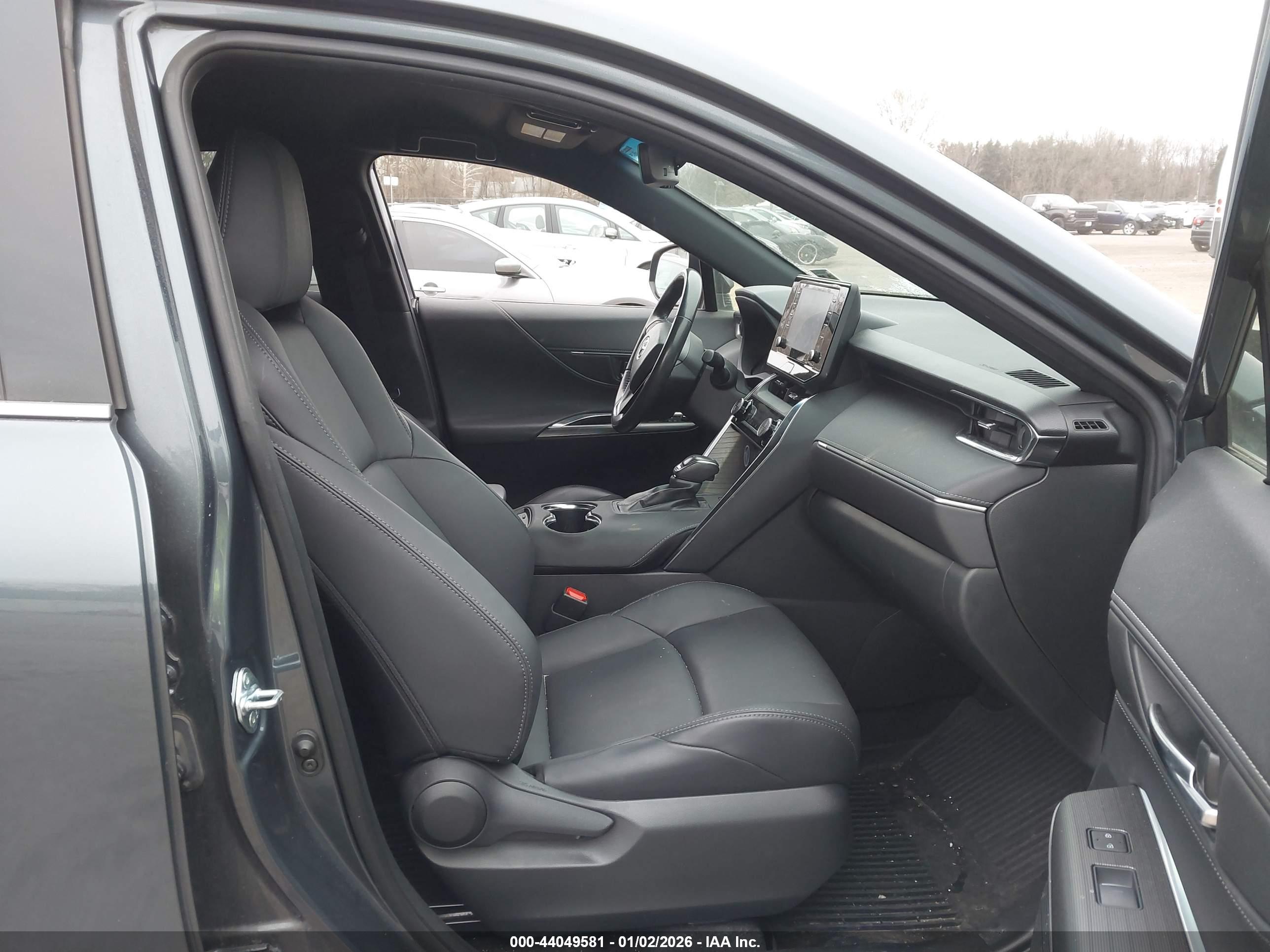 TOYOTA VENZA image 5