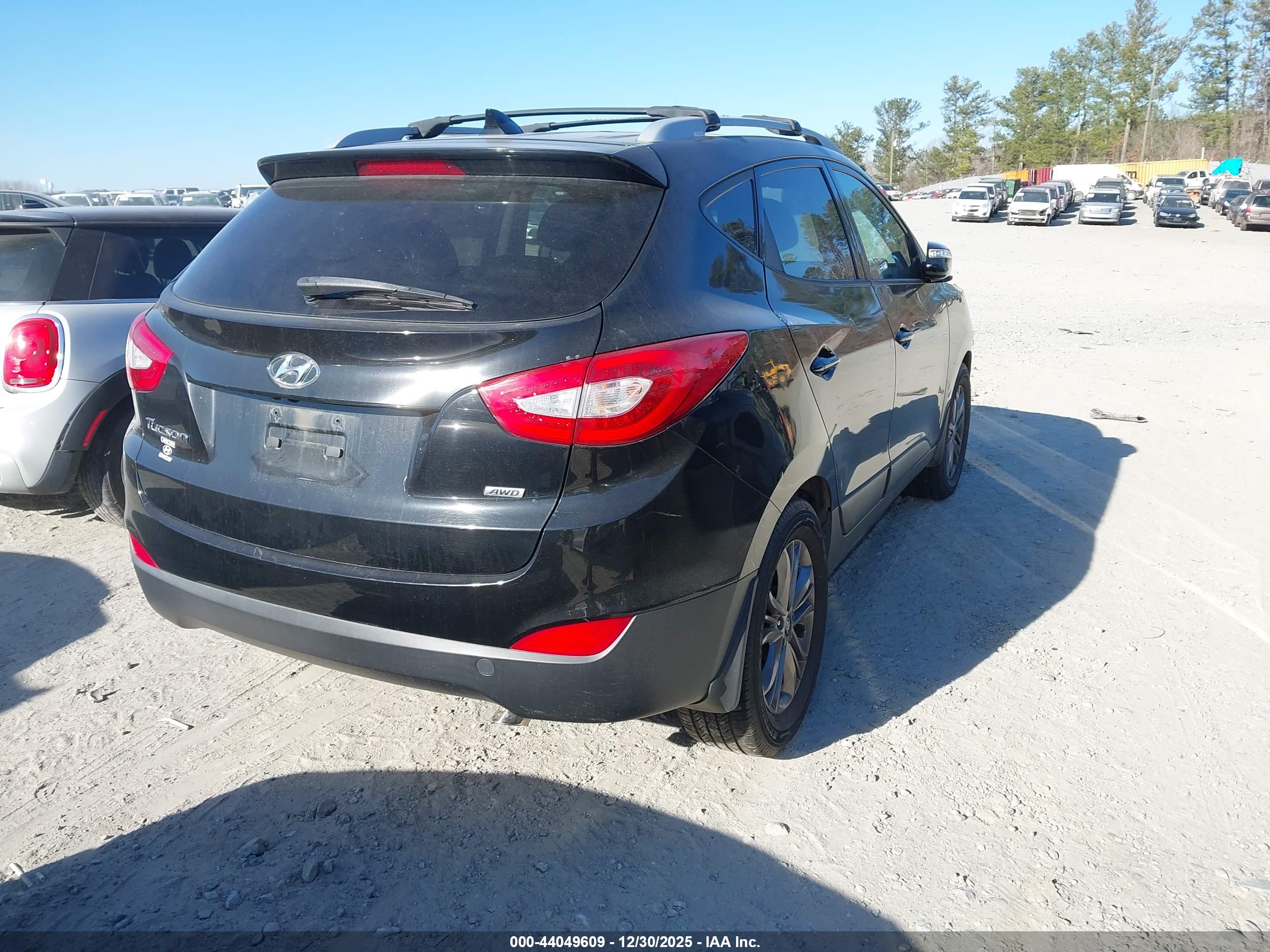 HYUNDAI TUCSON image 4