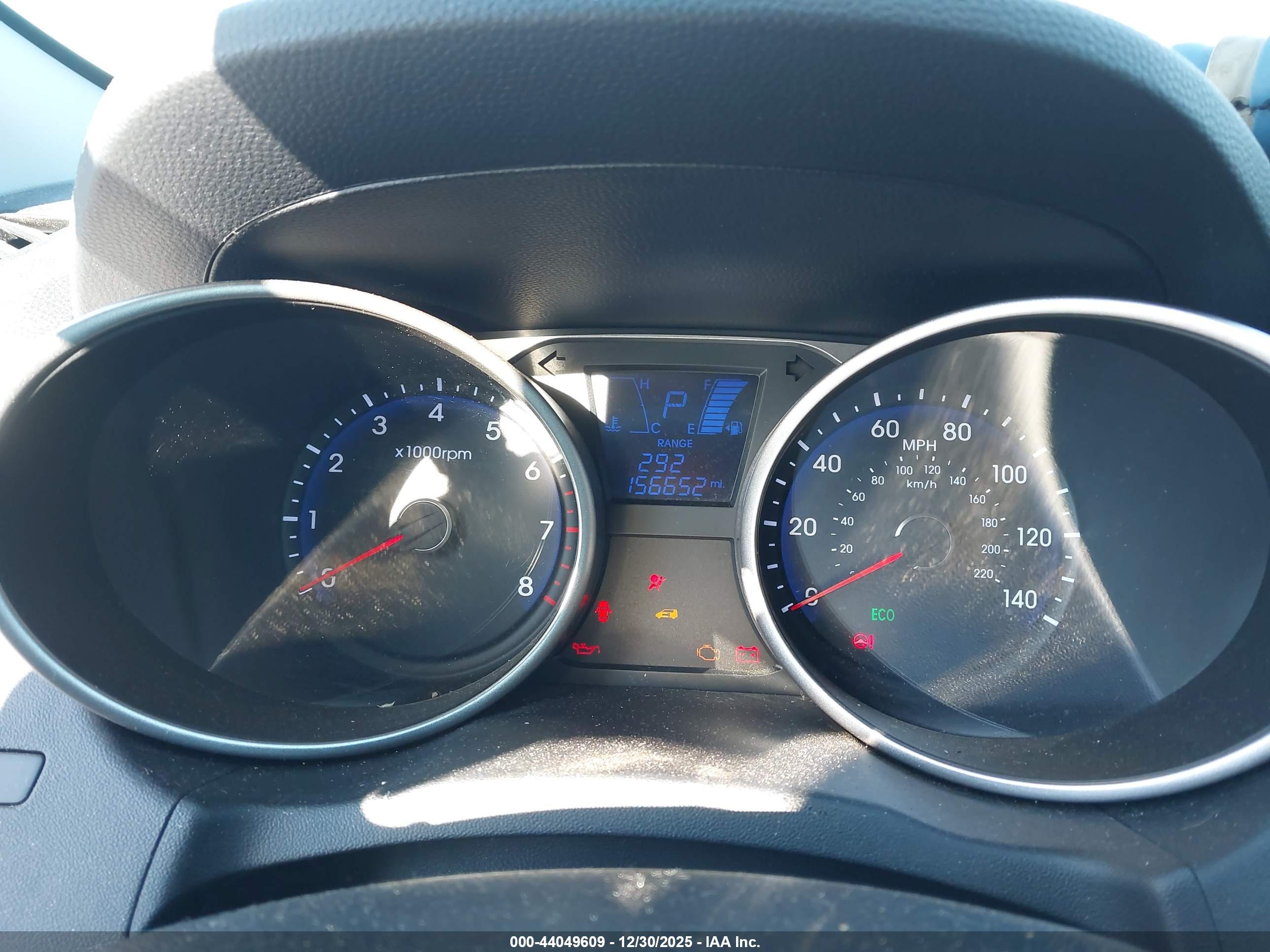 HYUNDAI TUCSON image 7