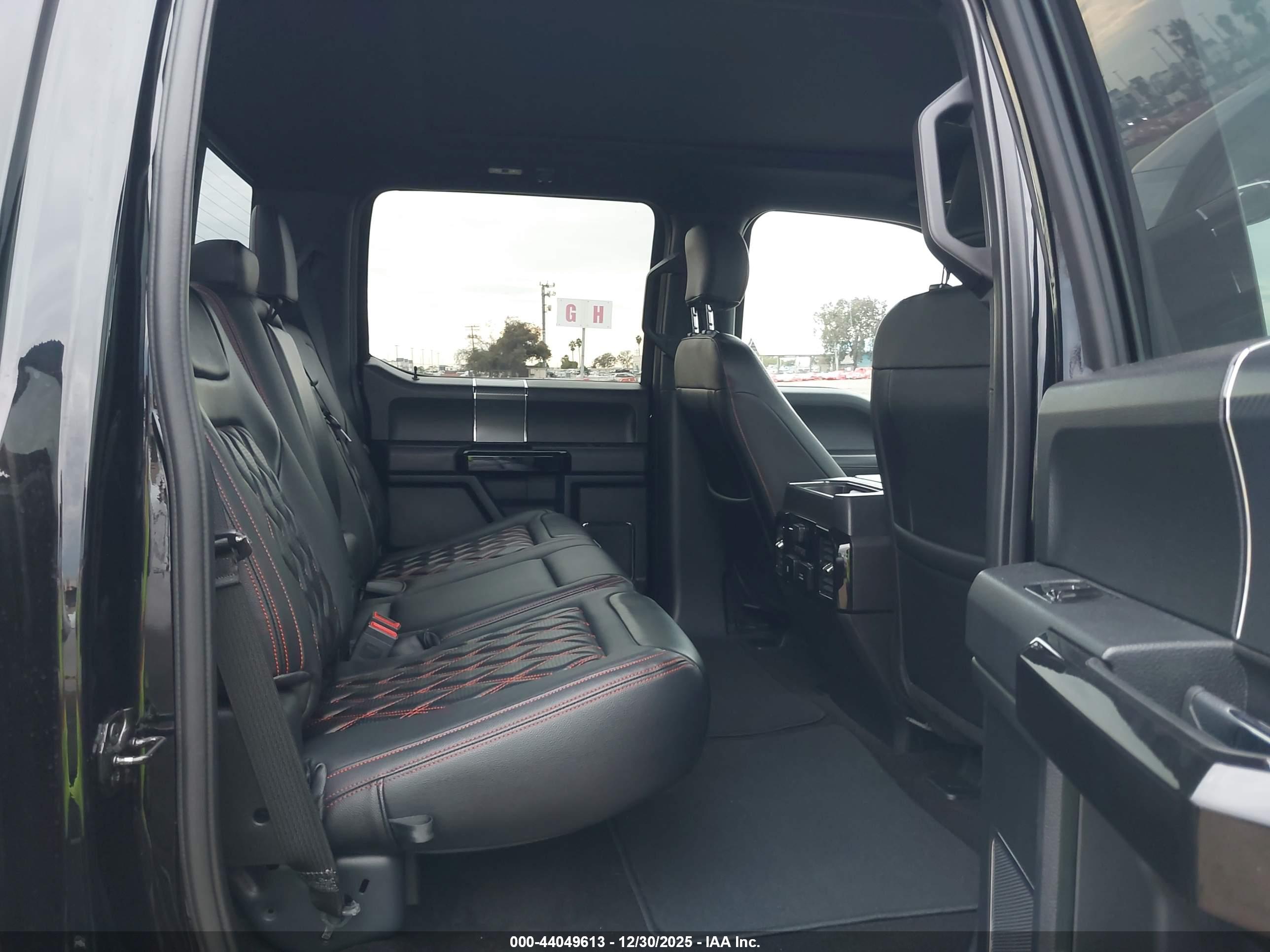 FORD F-150 image 8