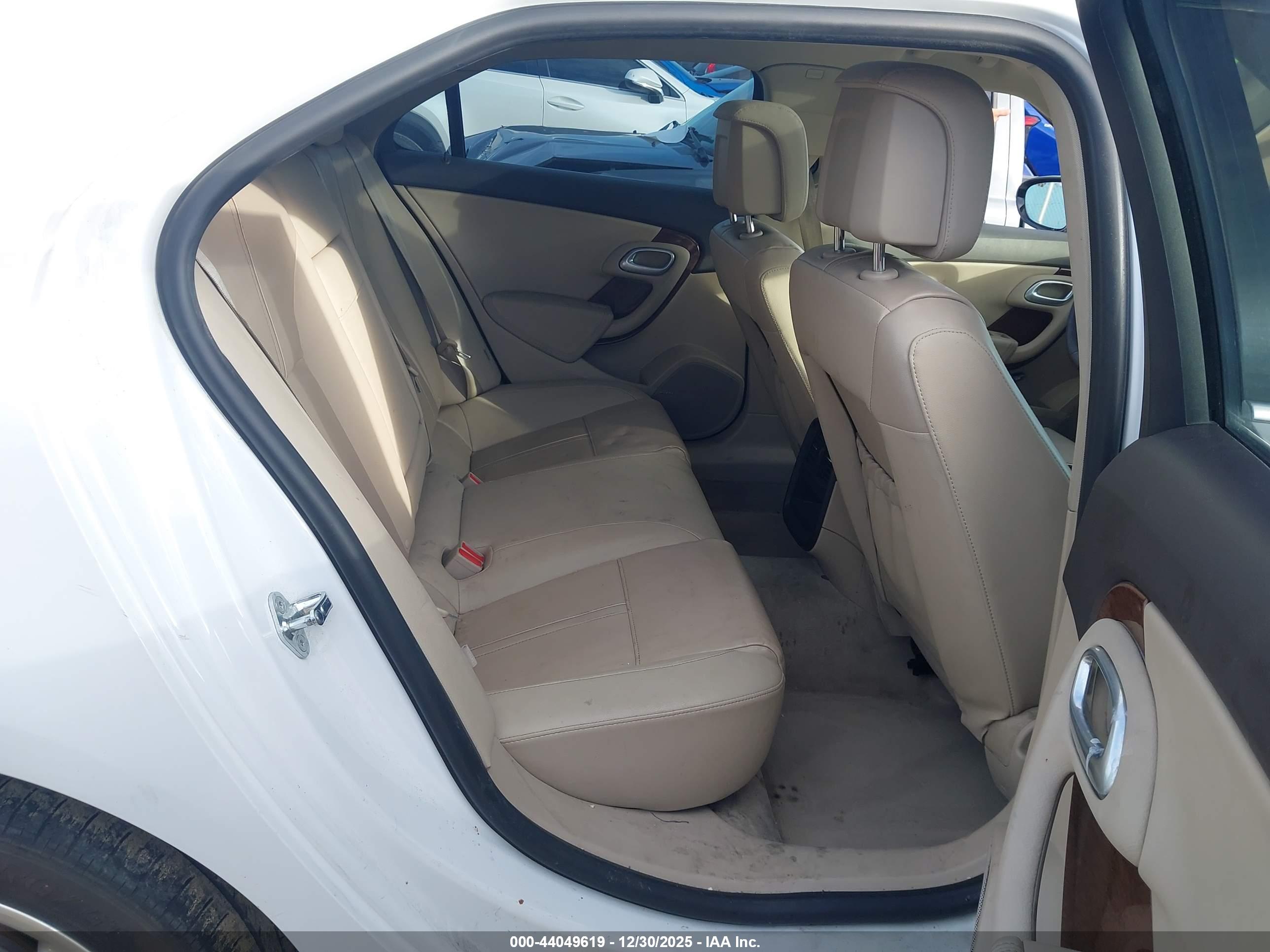 SAAB 9-5 image 8