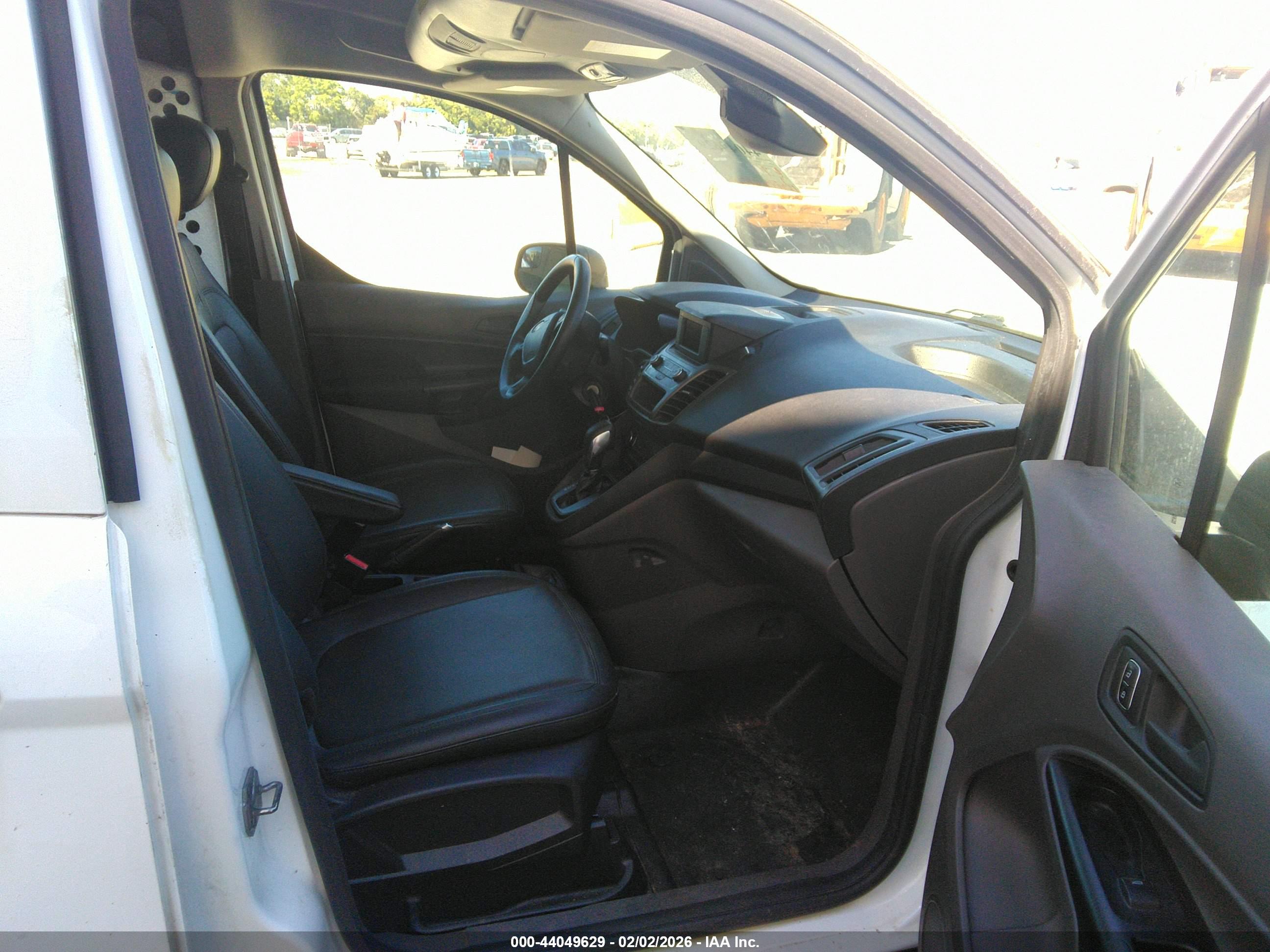 FORD TRANSIT image 5