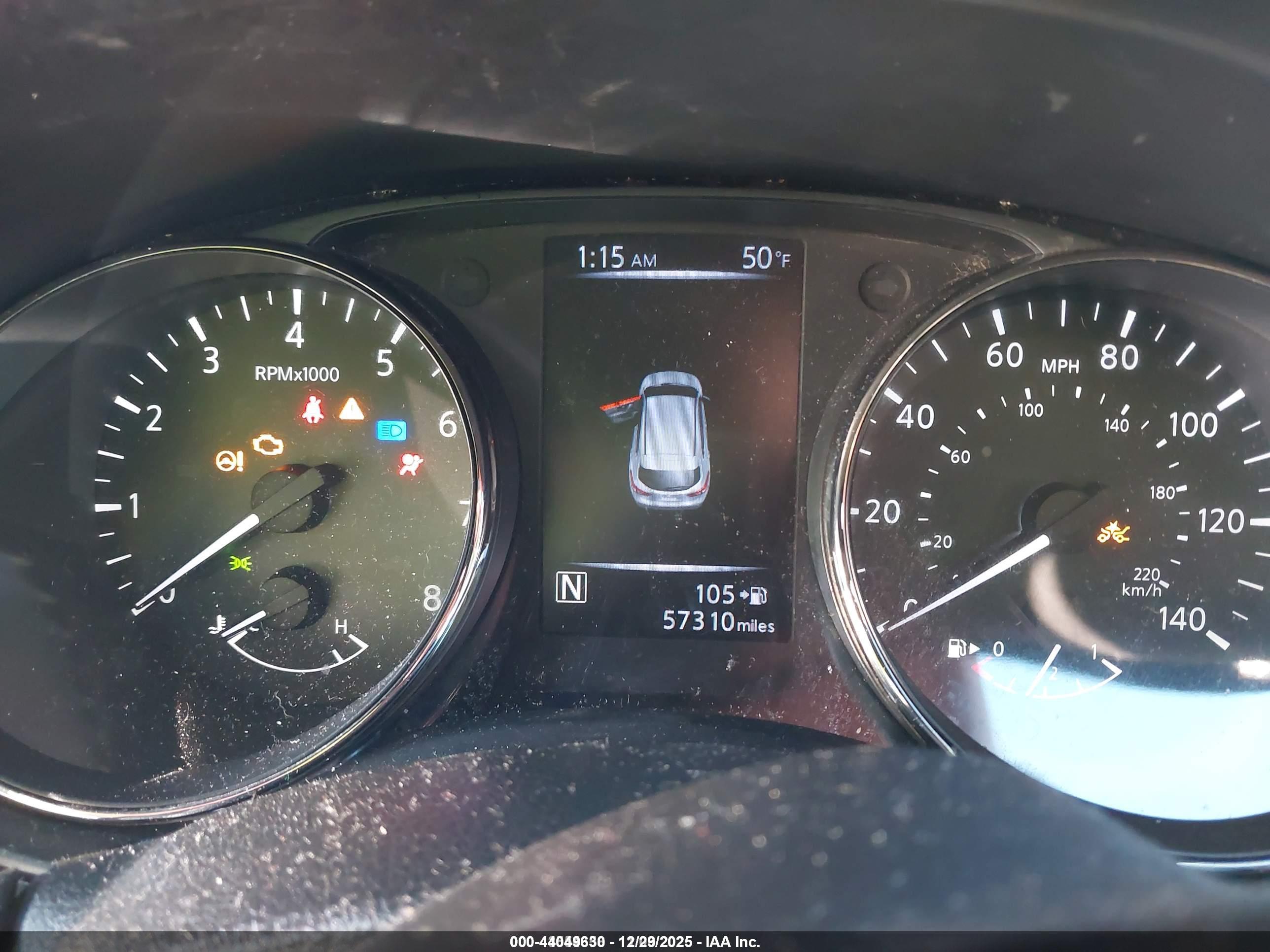 NISSAN ROGUE image 7