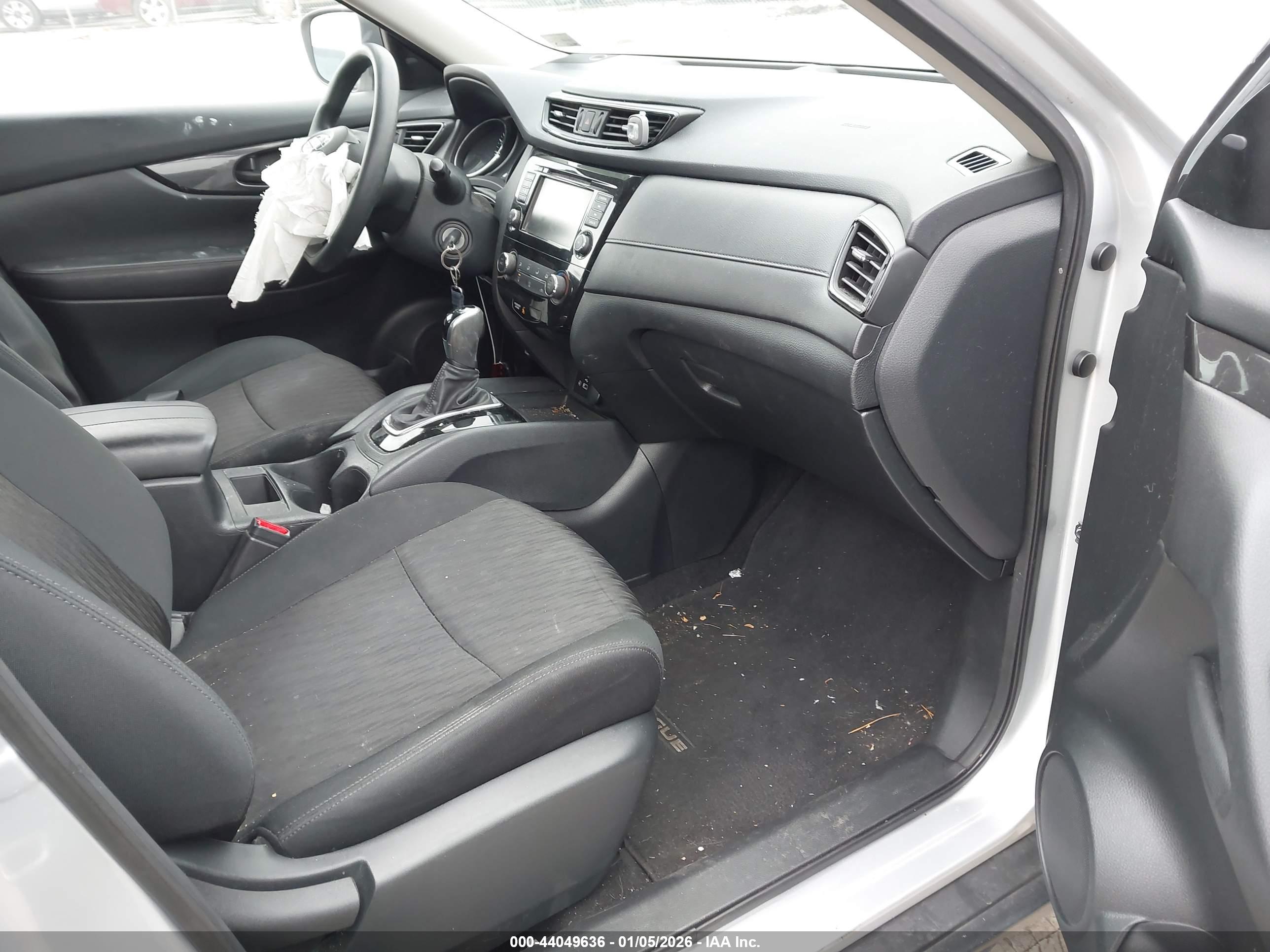 NISSAN ROGUE image 5