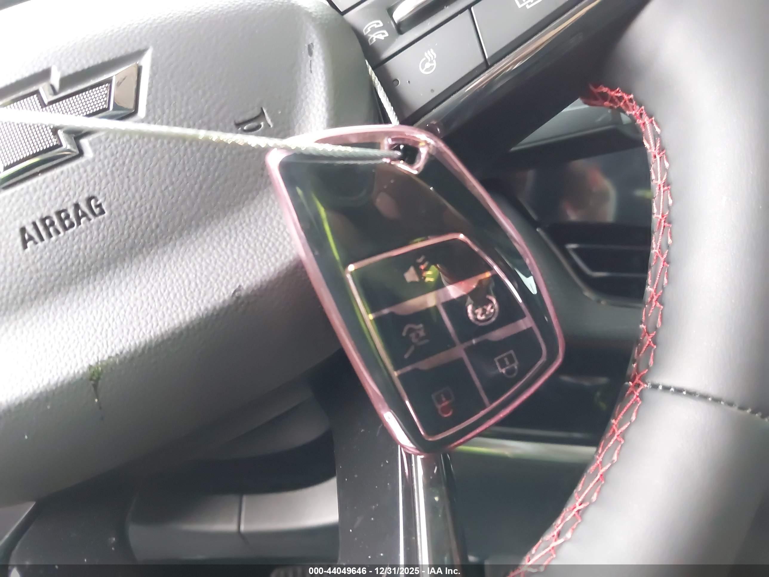 CHEVROLET EQUINOX image 11