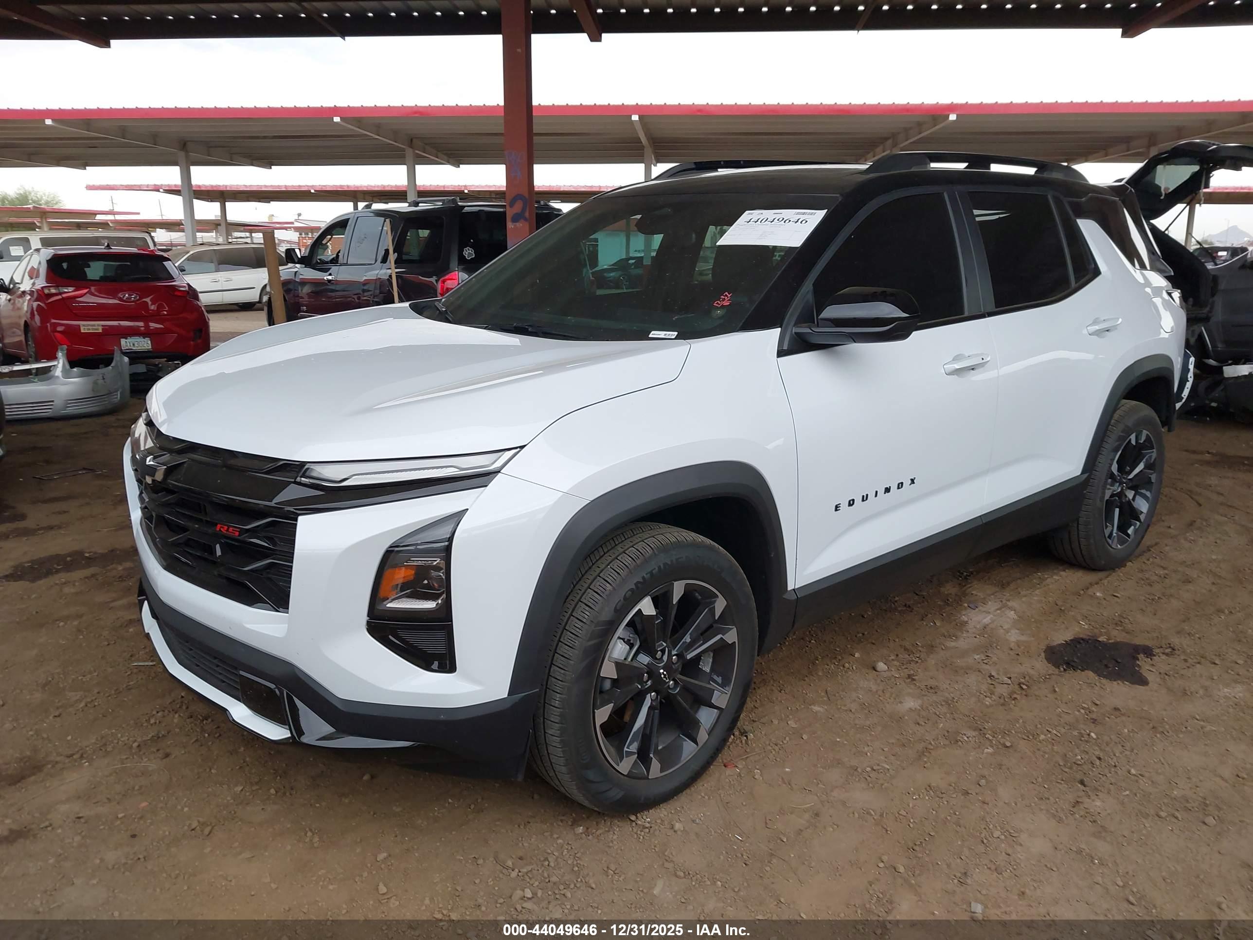 CHEVROLET EQUINOX image 2