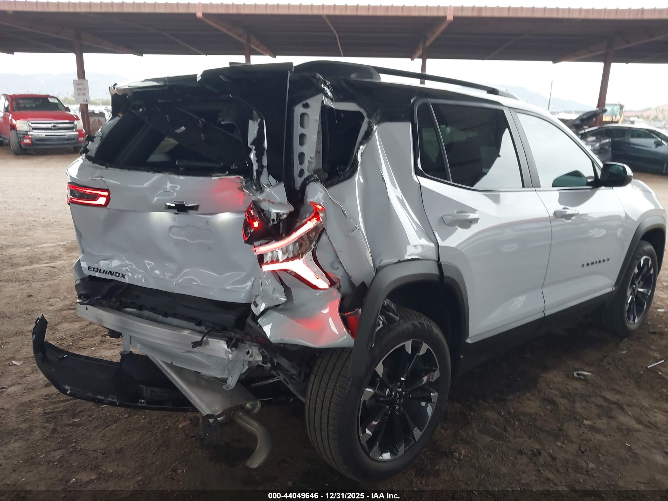 CHEVROLET EQUINOX image 6