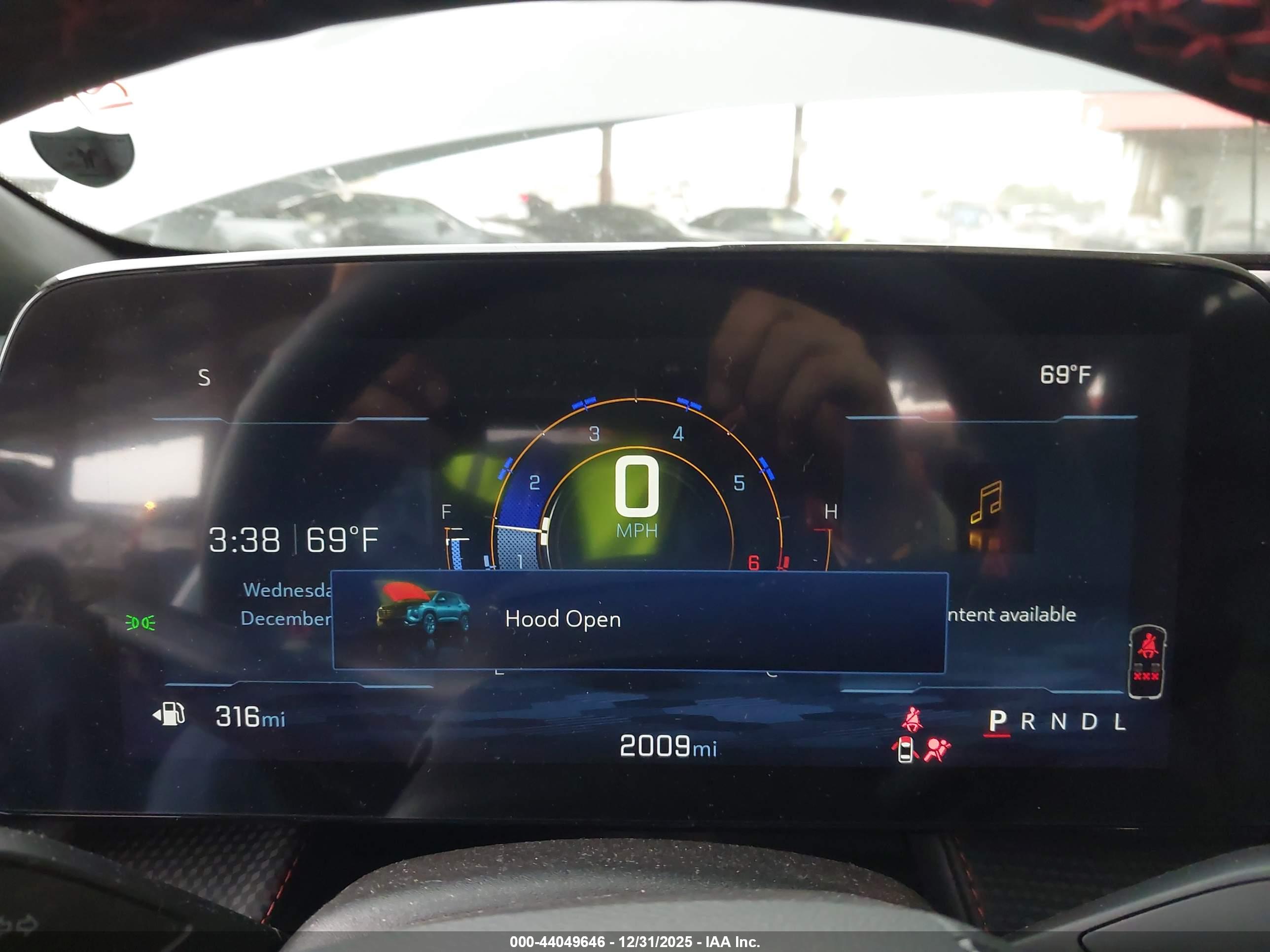 CHEVROLET EQUINOX image 7