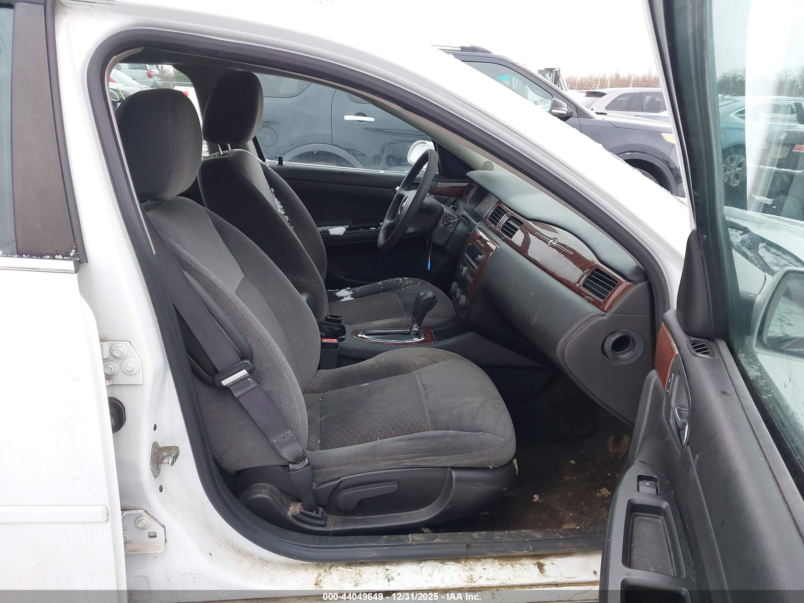 CHEVROLET IMPALA image 5