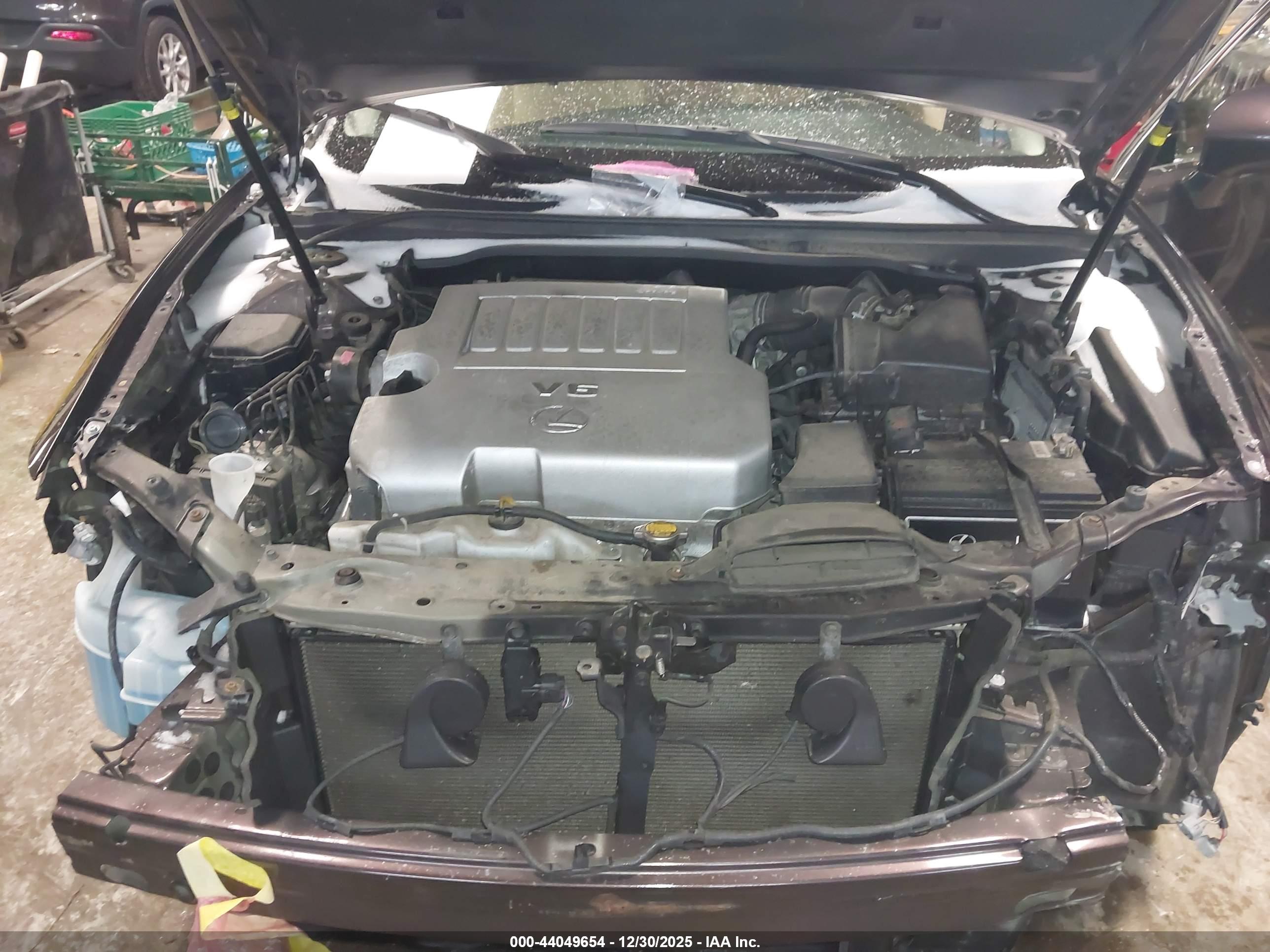 LEXUS ES image 10