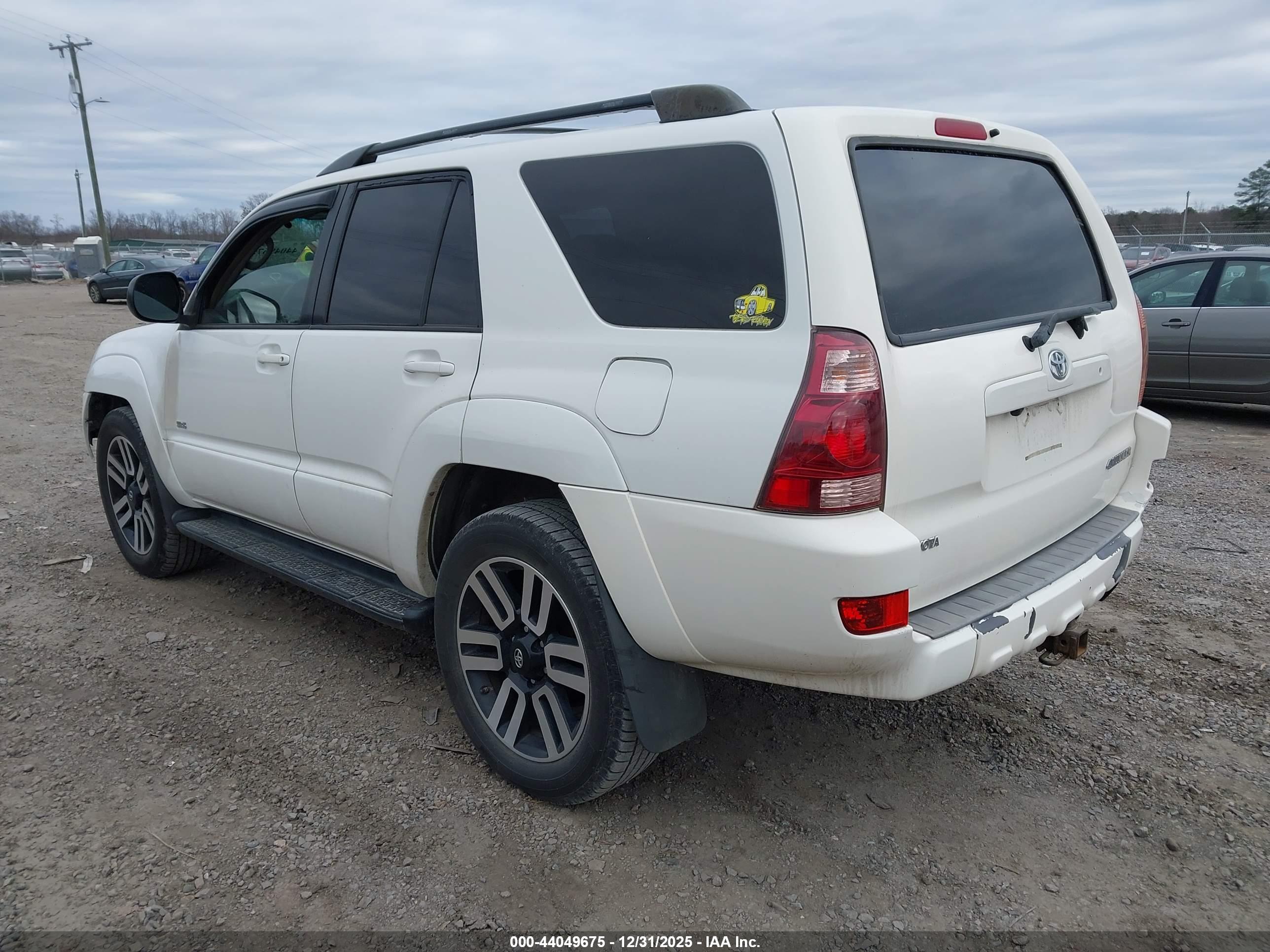 TOYOTA 4RUNNER image 3