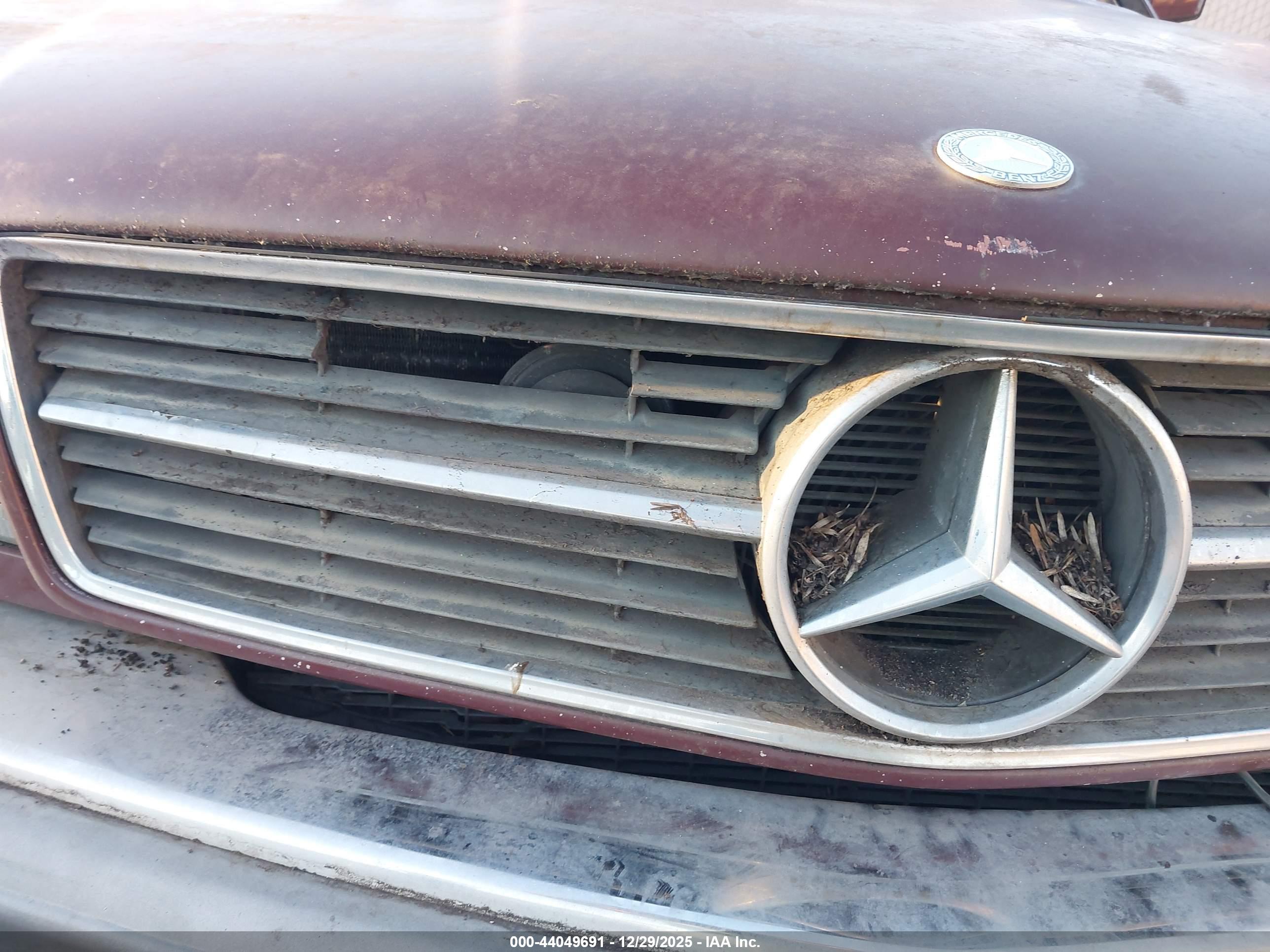 MERCEDES-BENZ 500 image 6