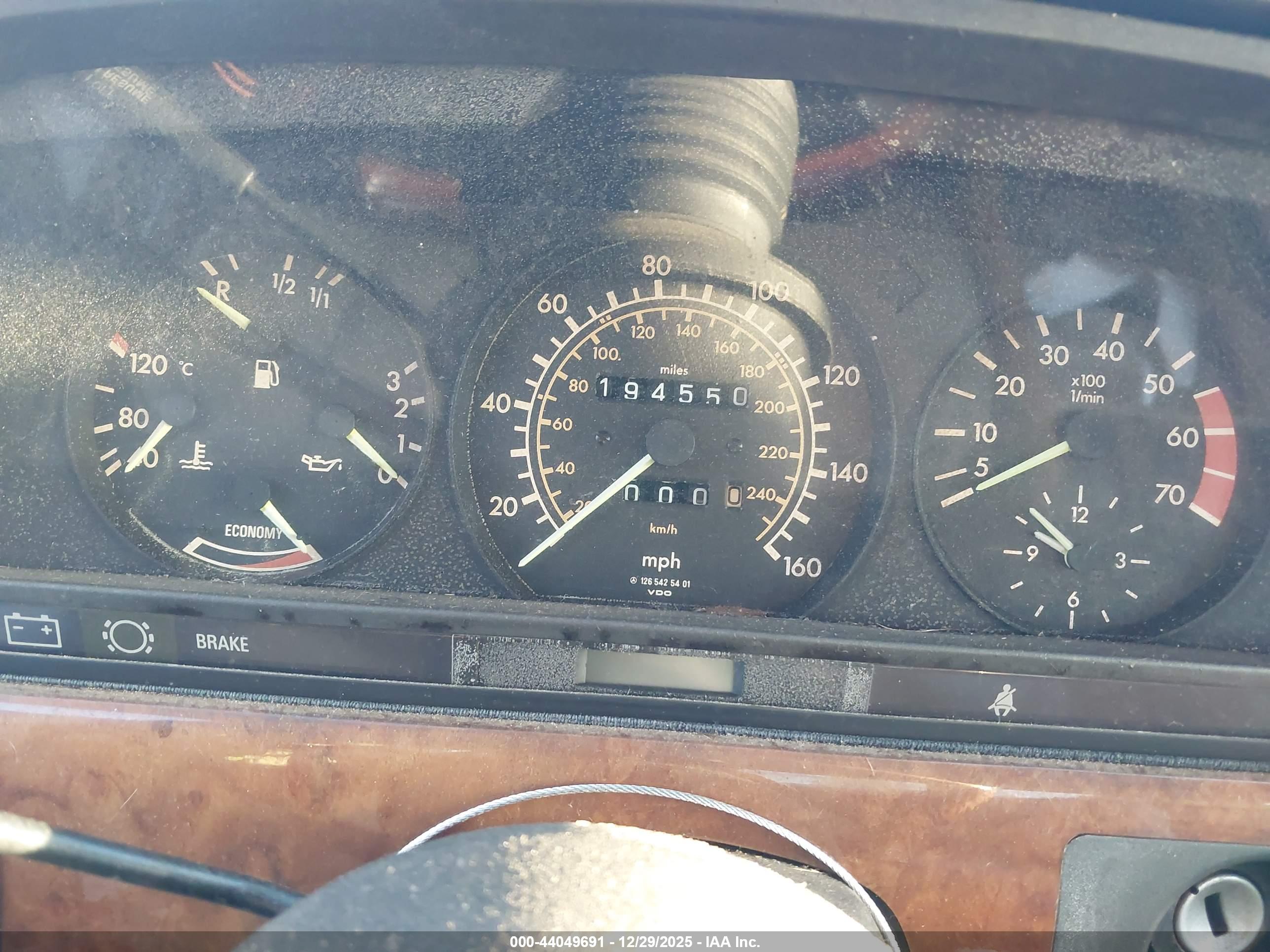 MERCEDES-BENZ 500 image 7