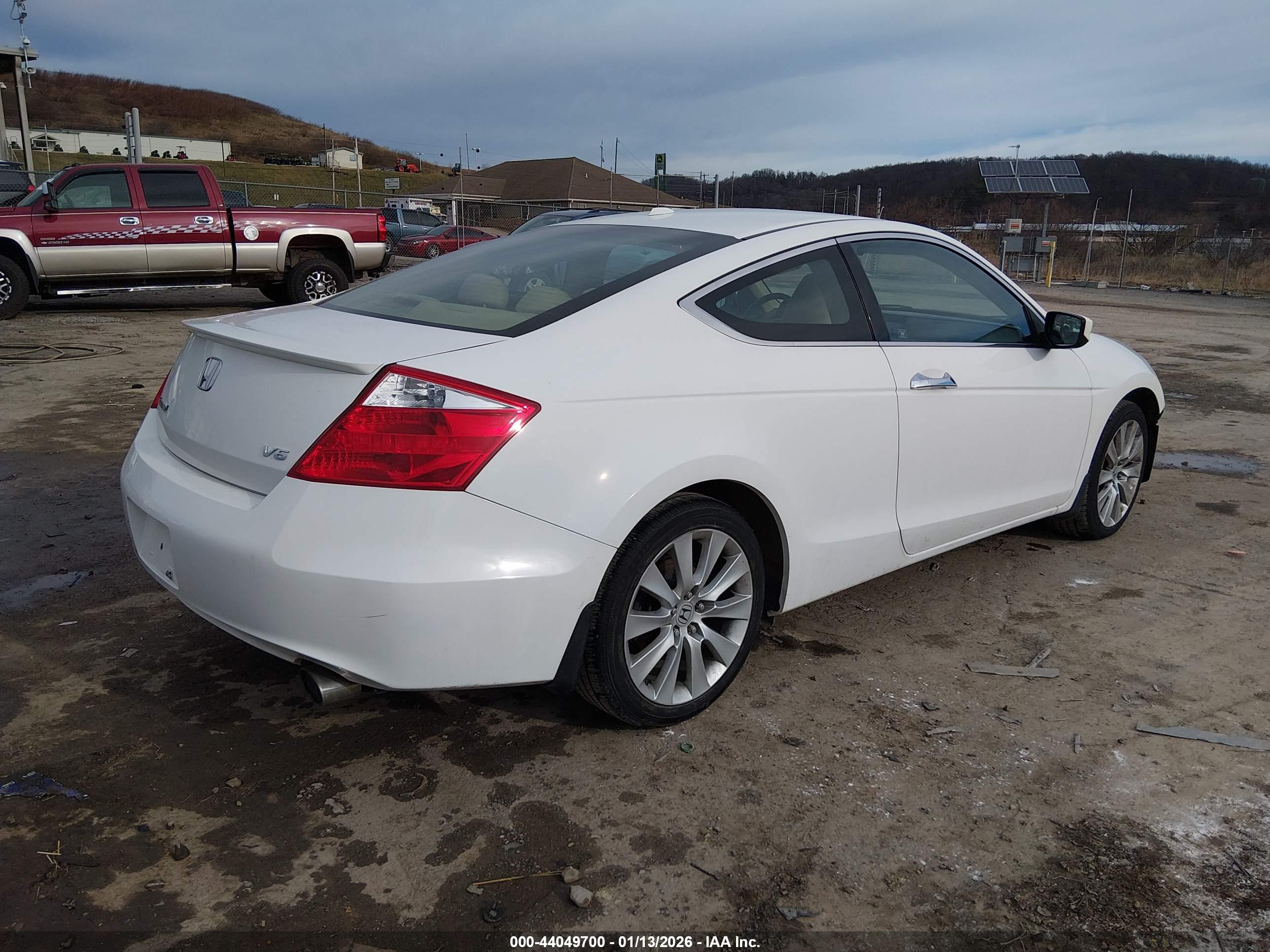 HONDA ACCORD image 4