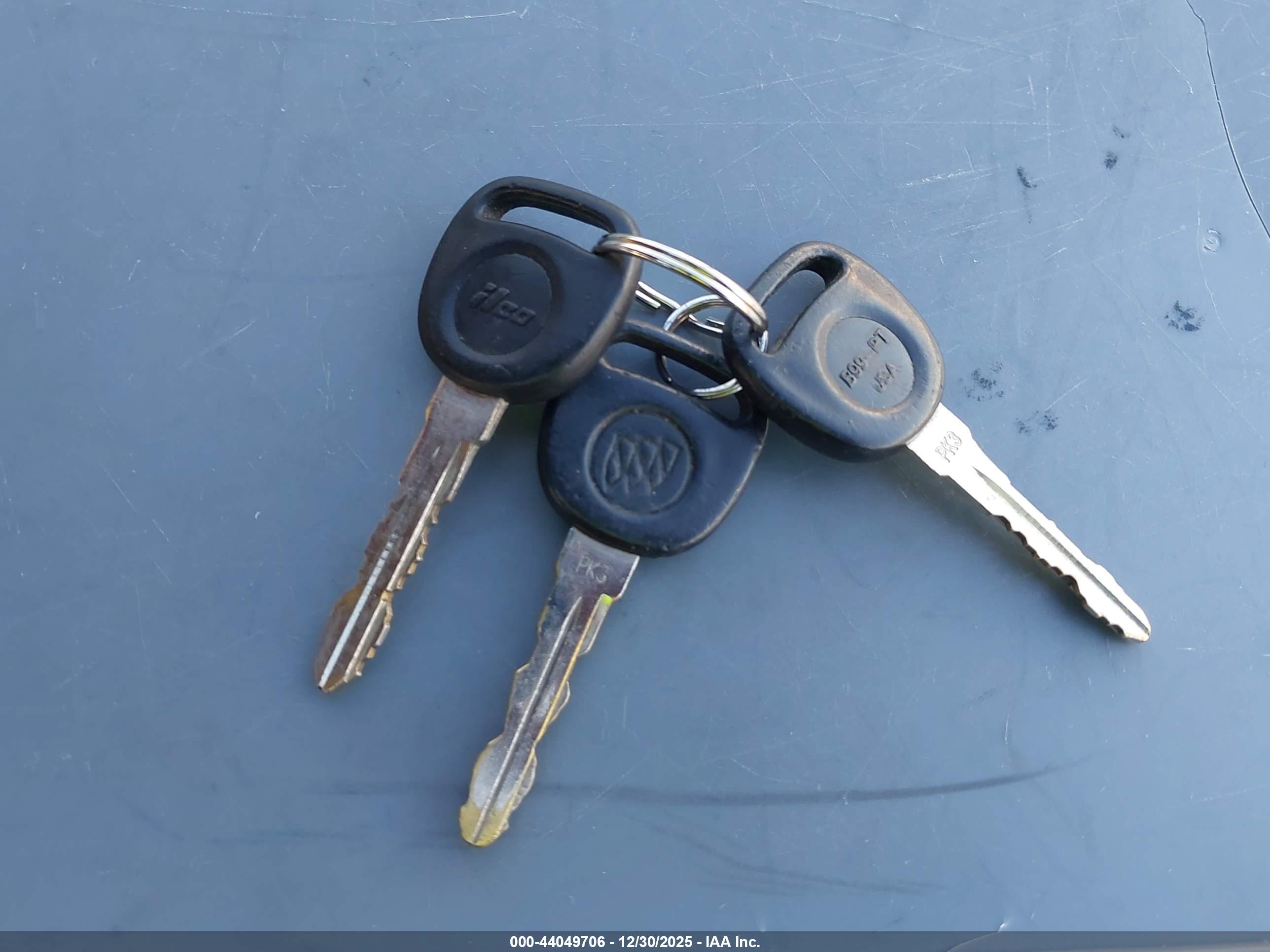 BUICK LESABRE image 11
