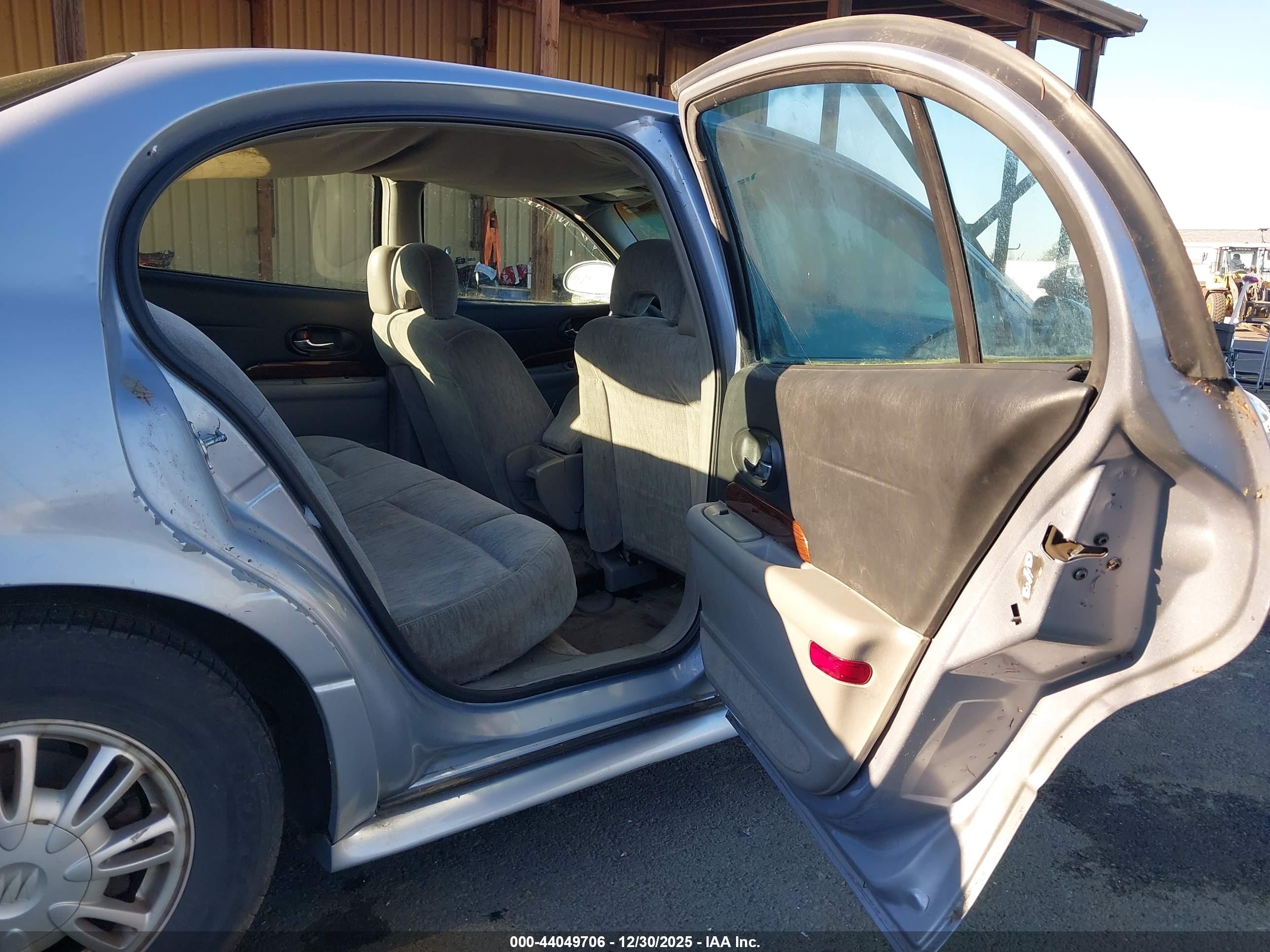 BUICK LESABRE image 8