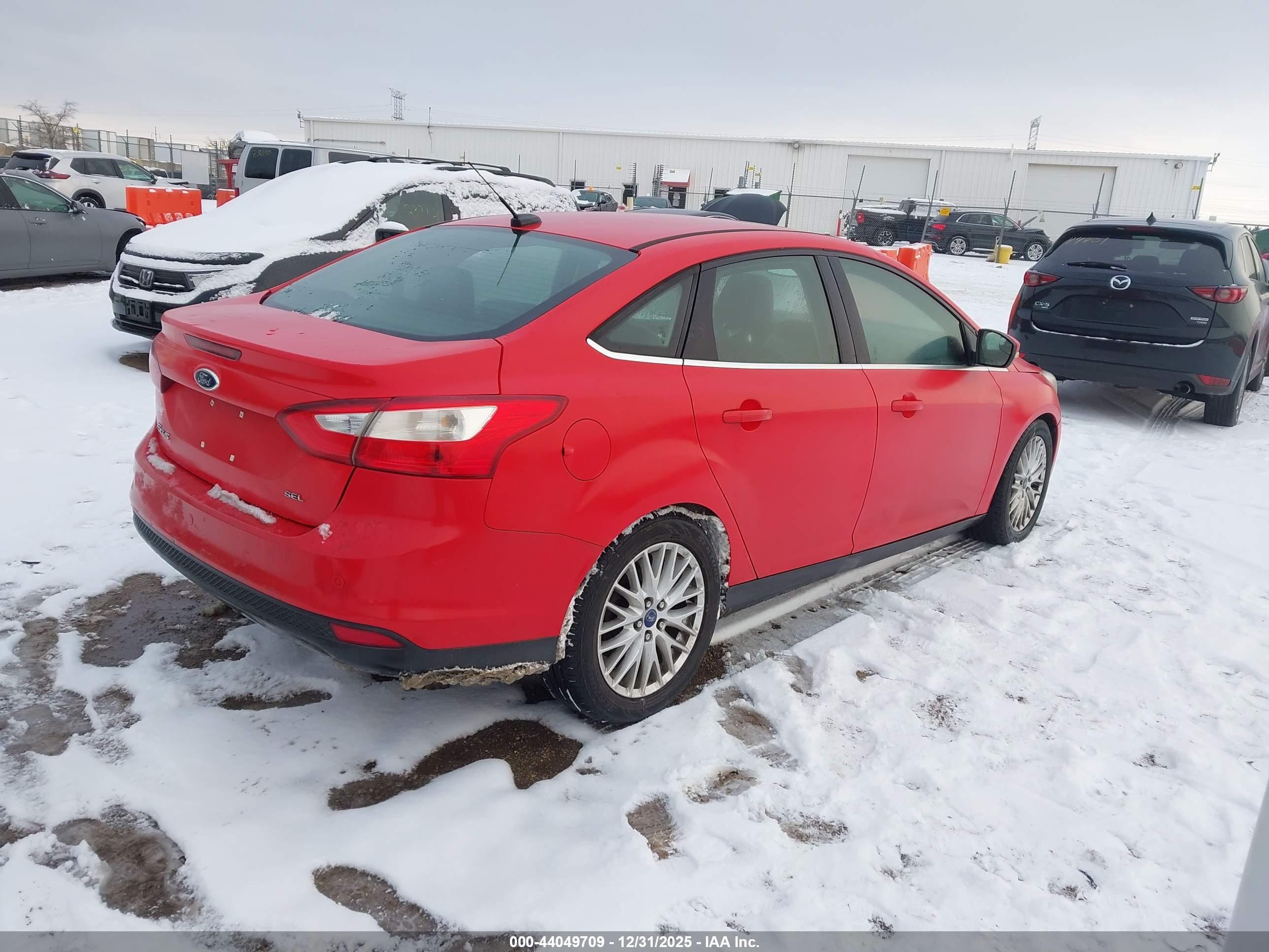 FORD FOCUS image 4