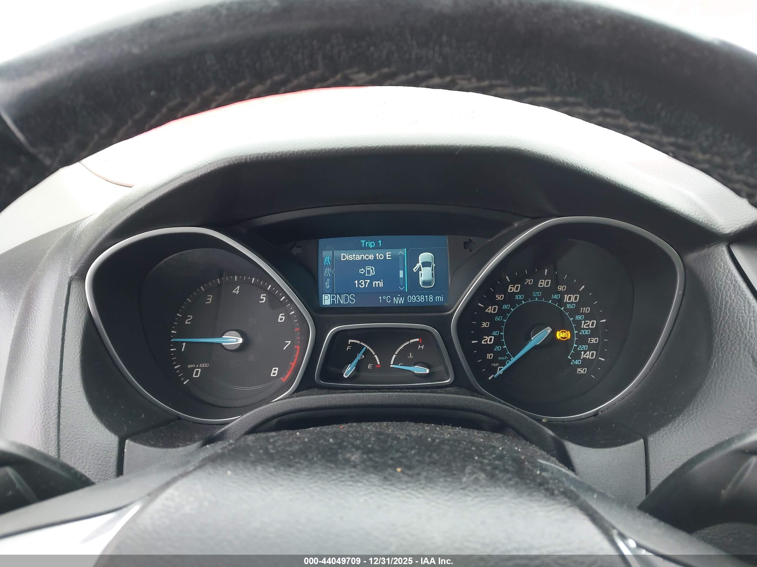 FORD FOCUS image 7