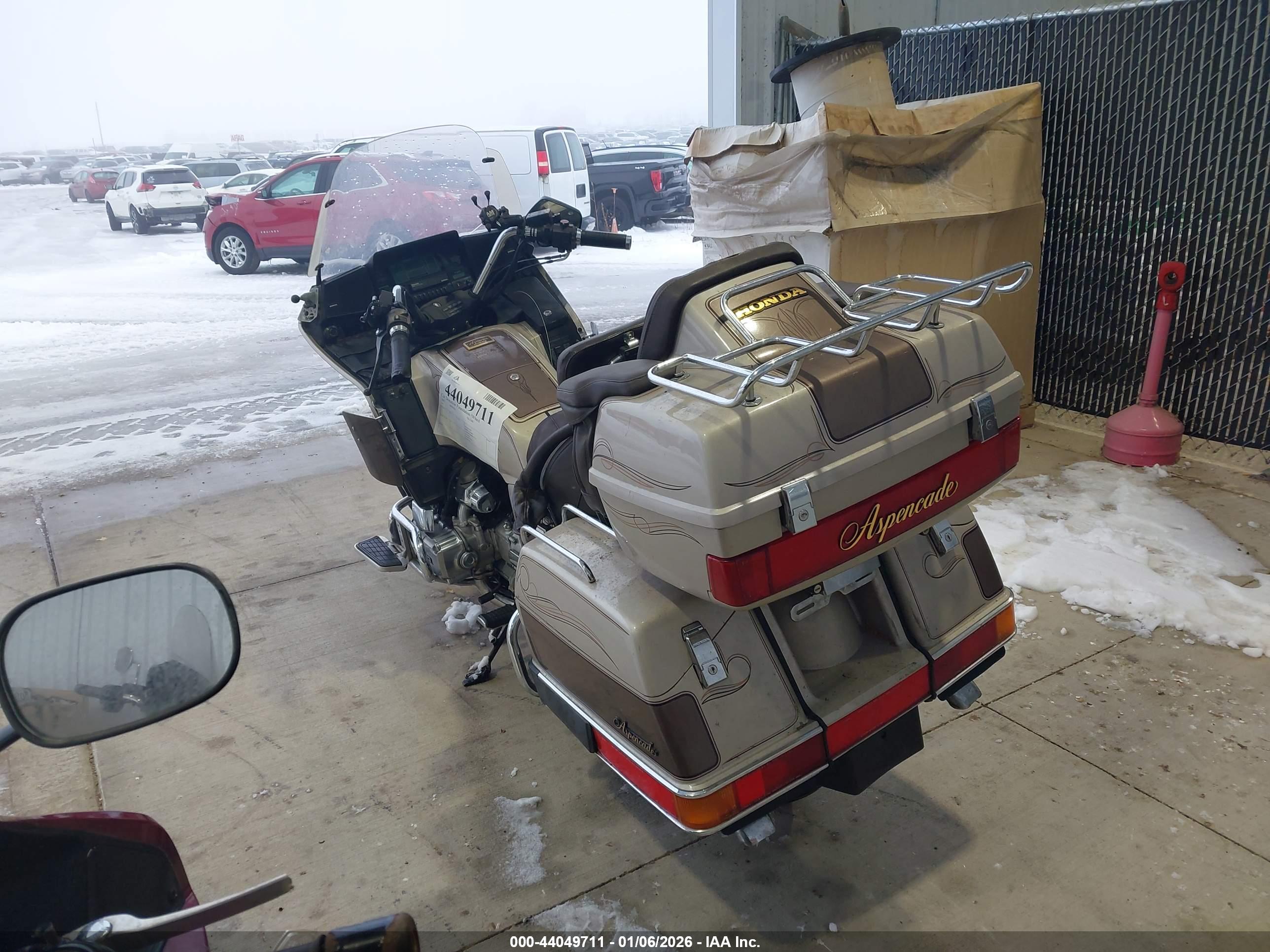 HONDA GL1200 image 3