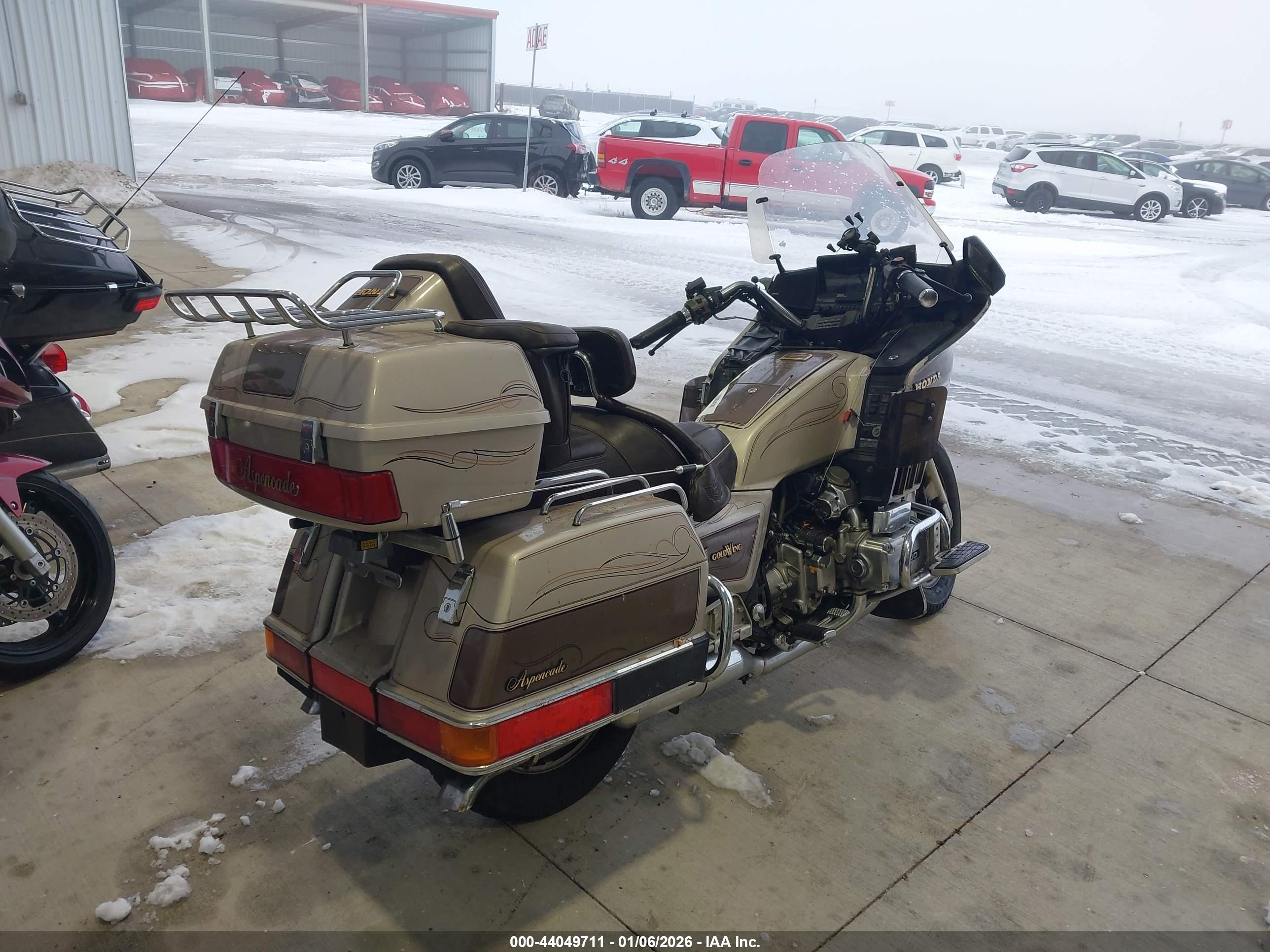 HONDA GL1200 image 4