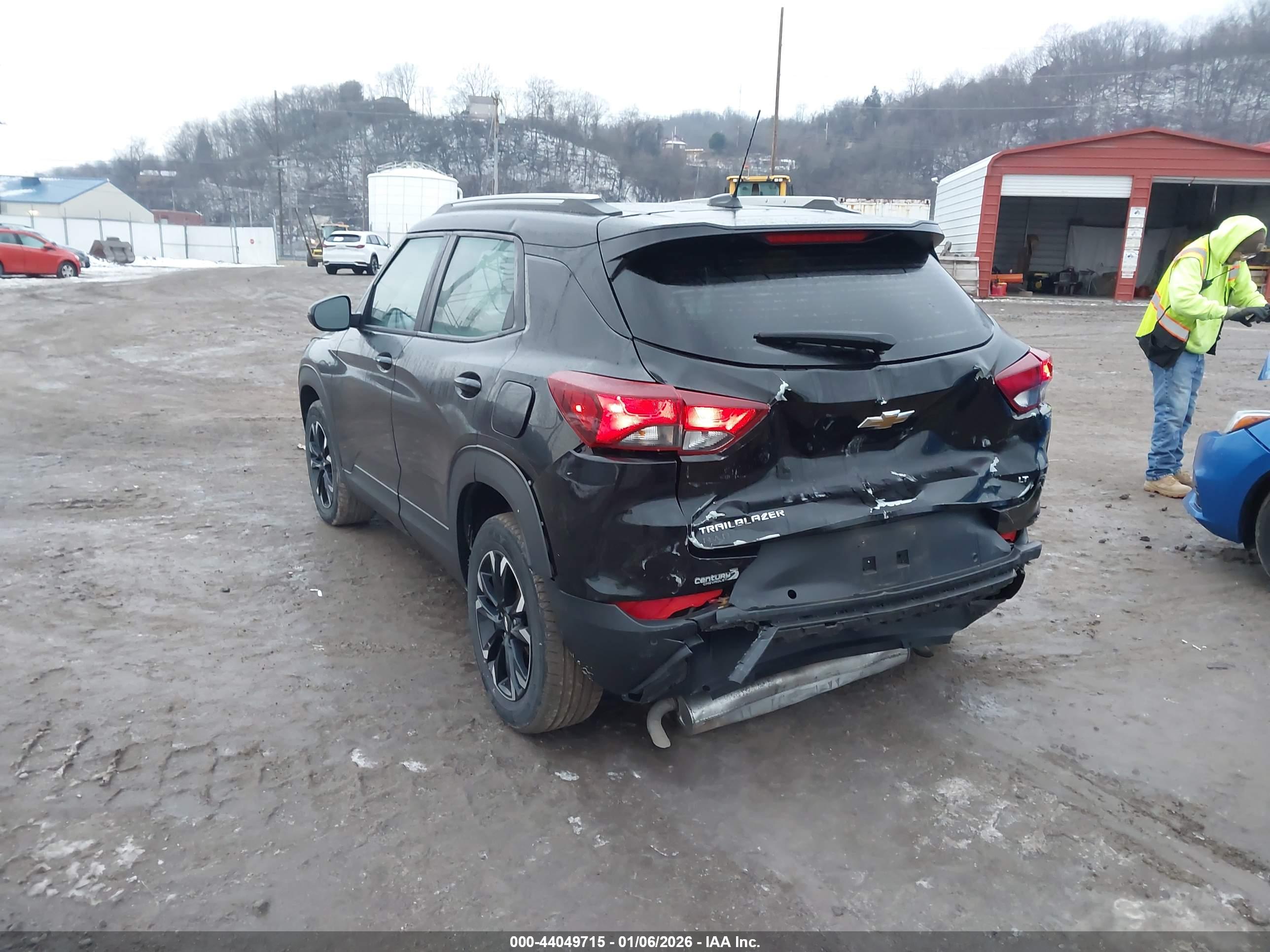 CHEVROLET TRAILBLAZER image 3