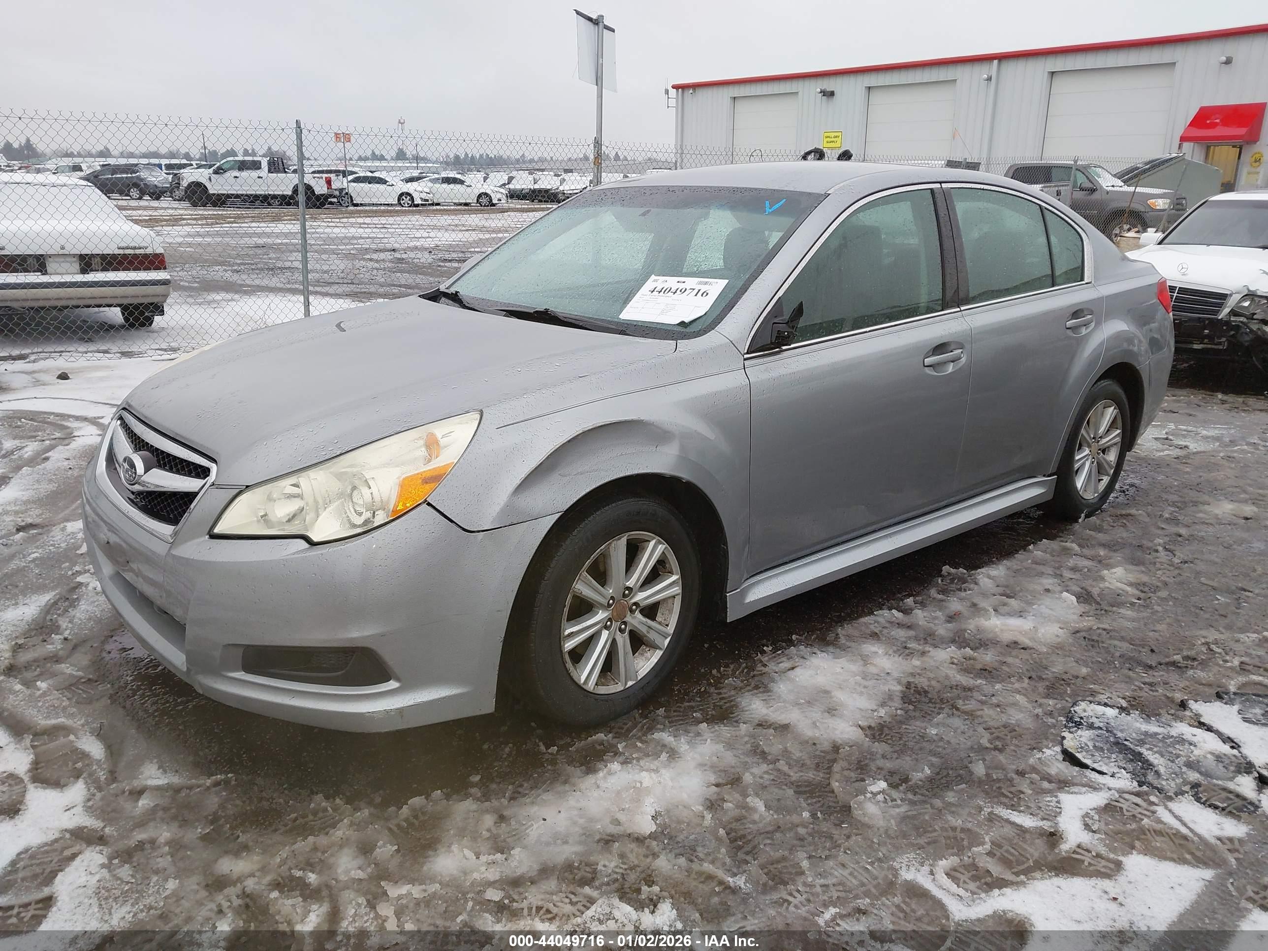 SUBARU LEGACY image 2