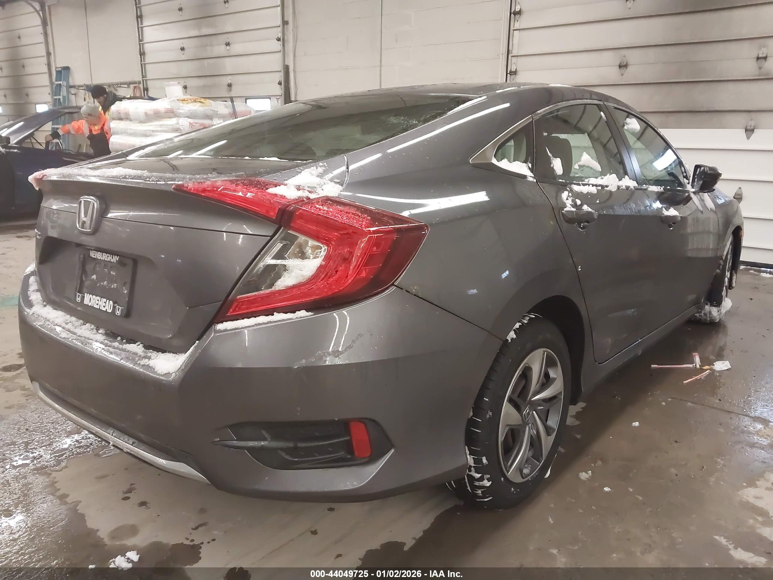HONDA CIVIC image 4