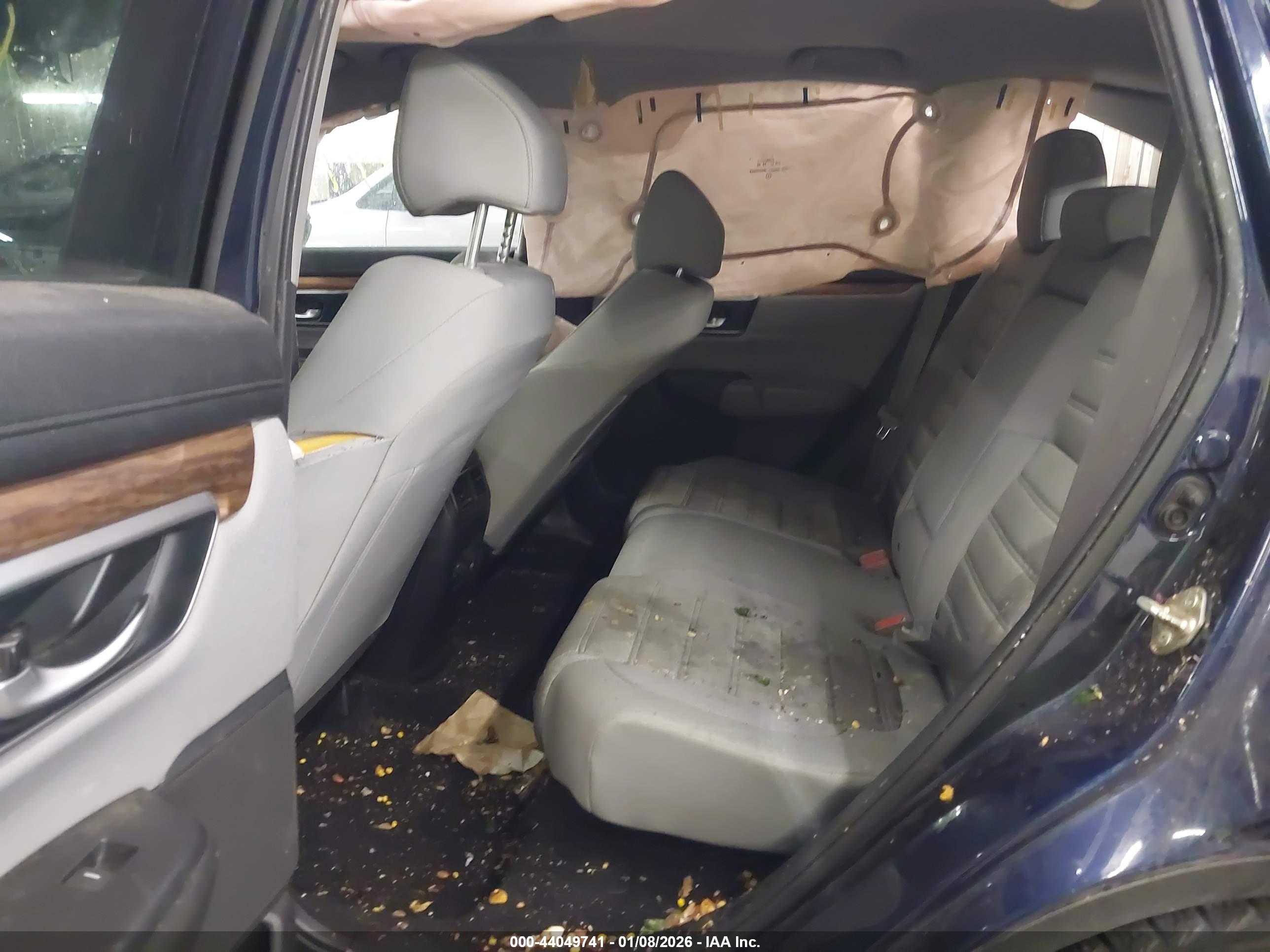 HONDA CR-V image 8