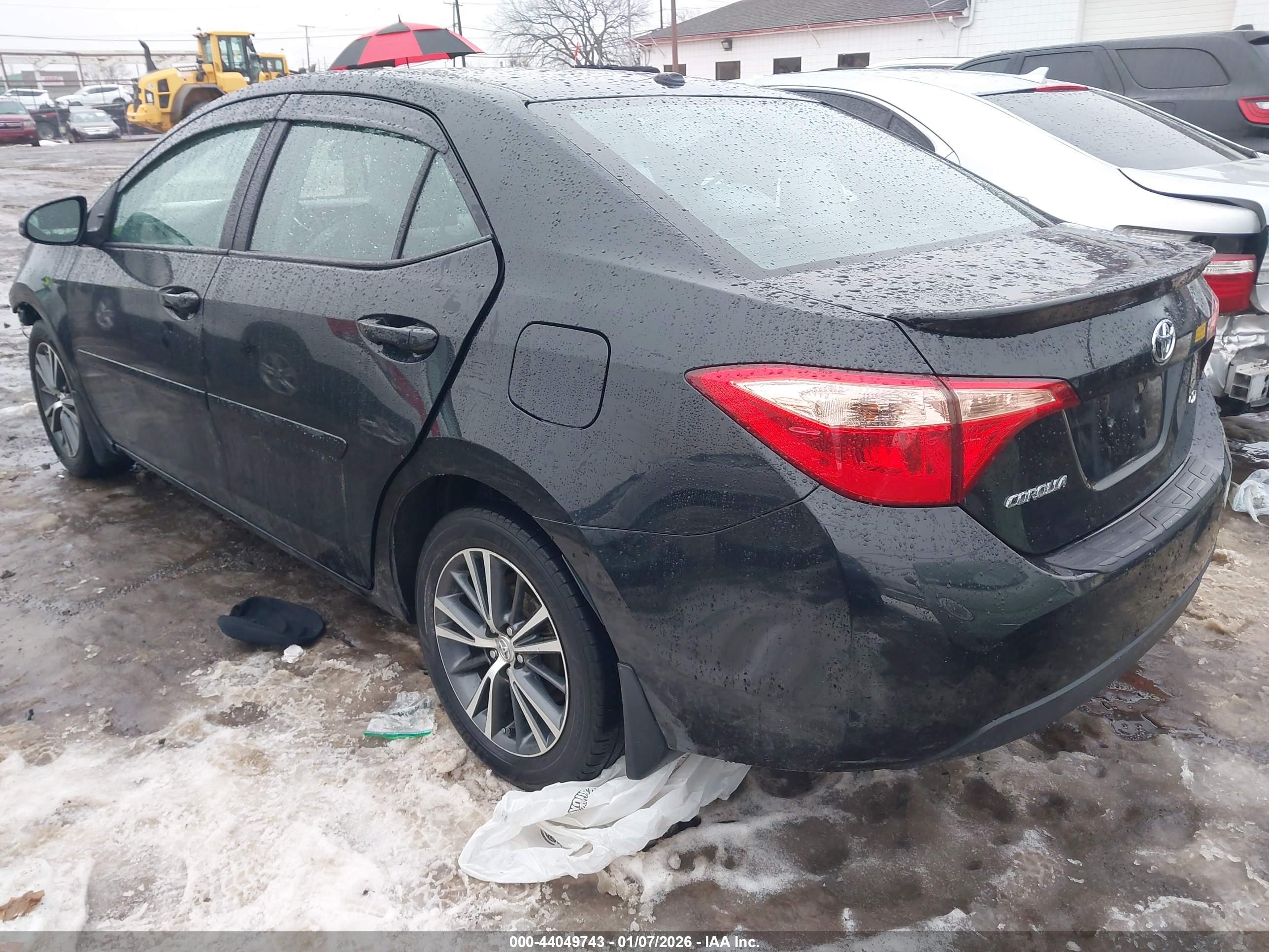 TOYOTA COROLLA image 3