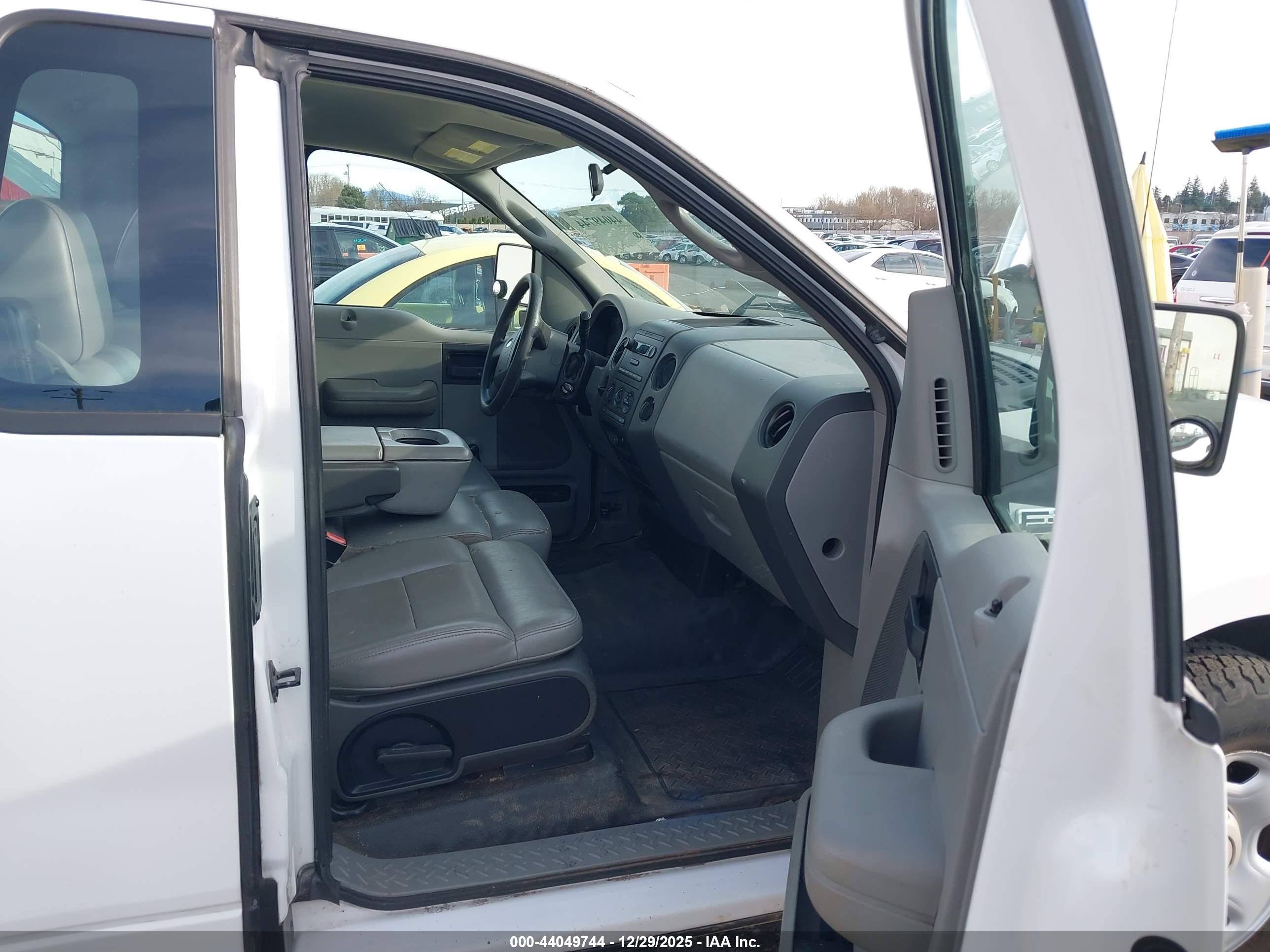 FORD F-150 image 5