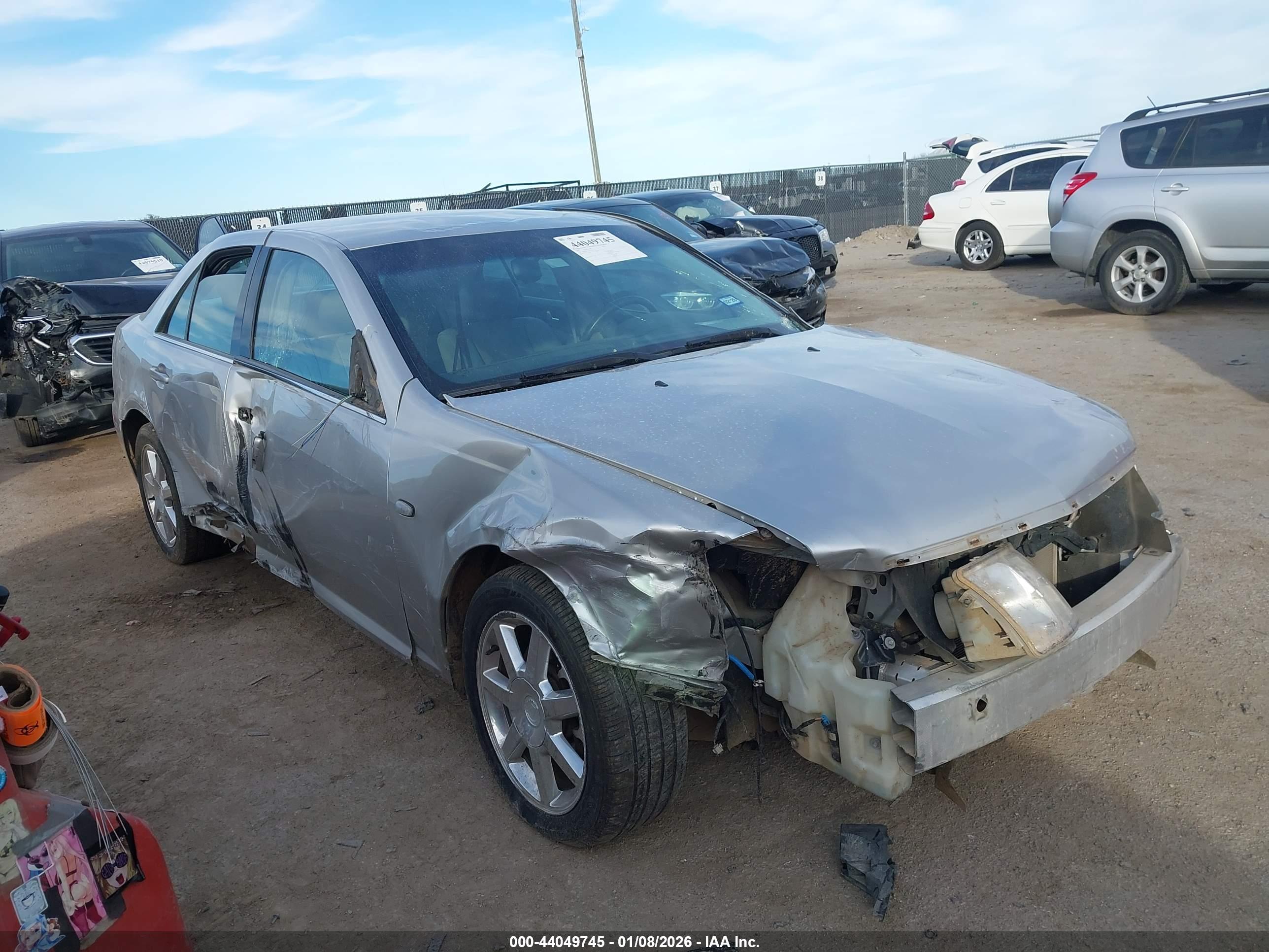 CADILLAC STS image 6