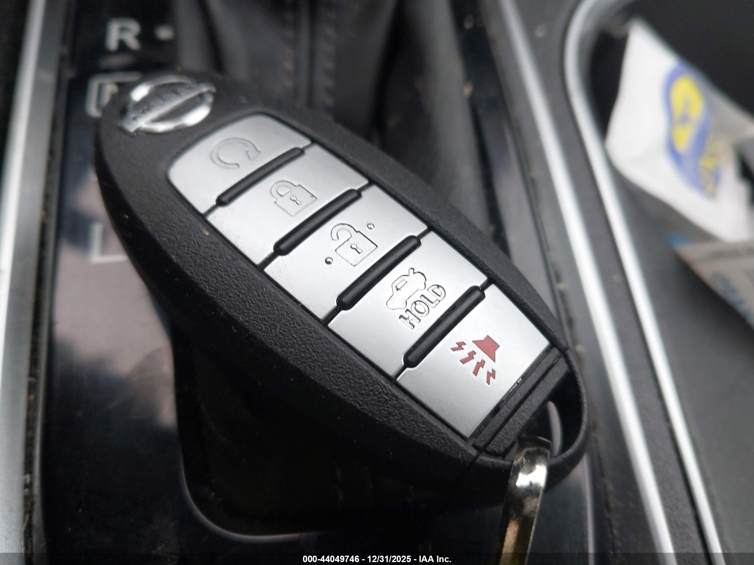 NISSAN ALTIMA image 11
