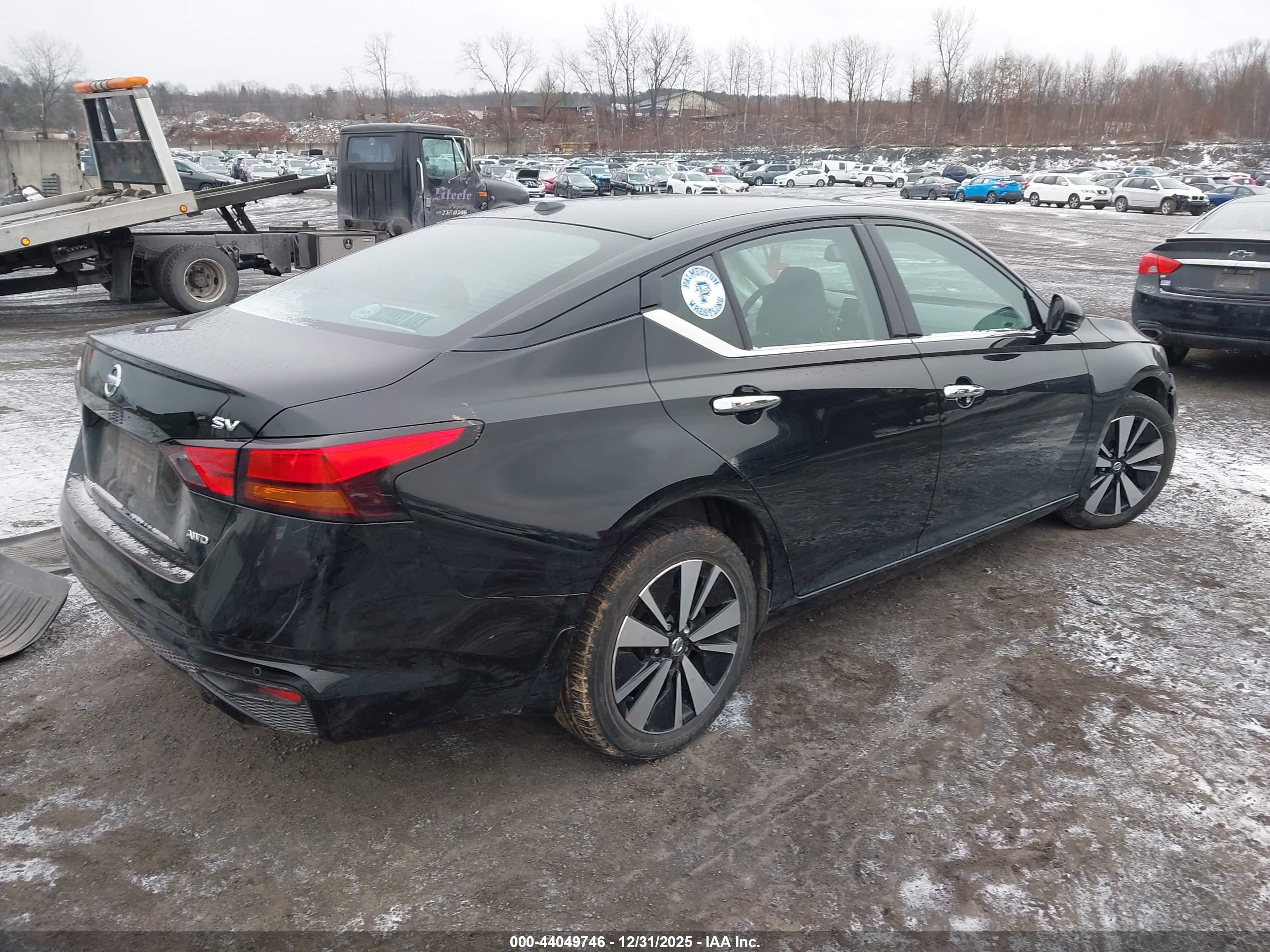 NISSAN ALTIMA image 4