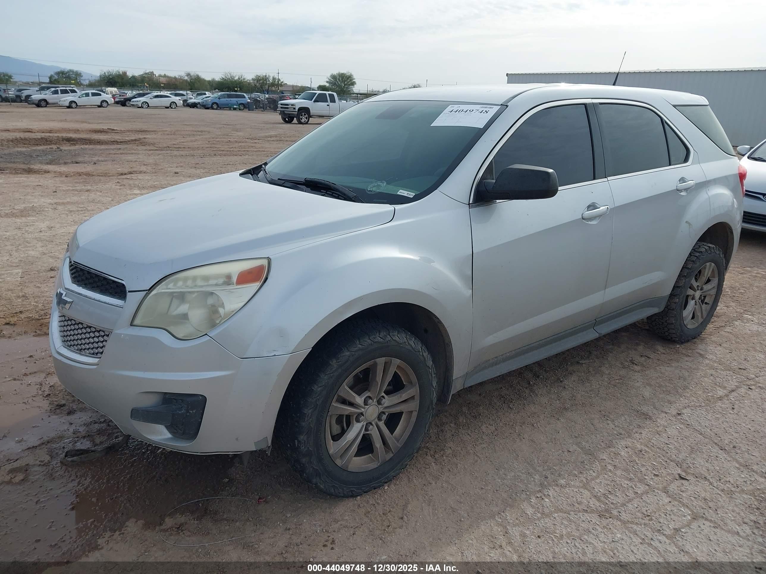 CHEVROLET EQUINOX image 2