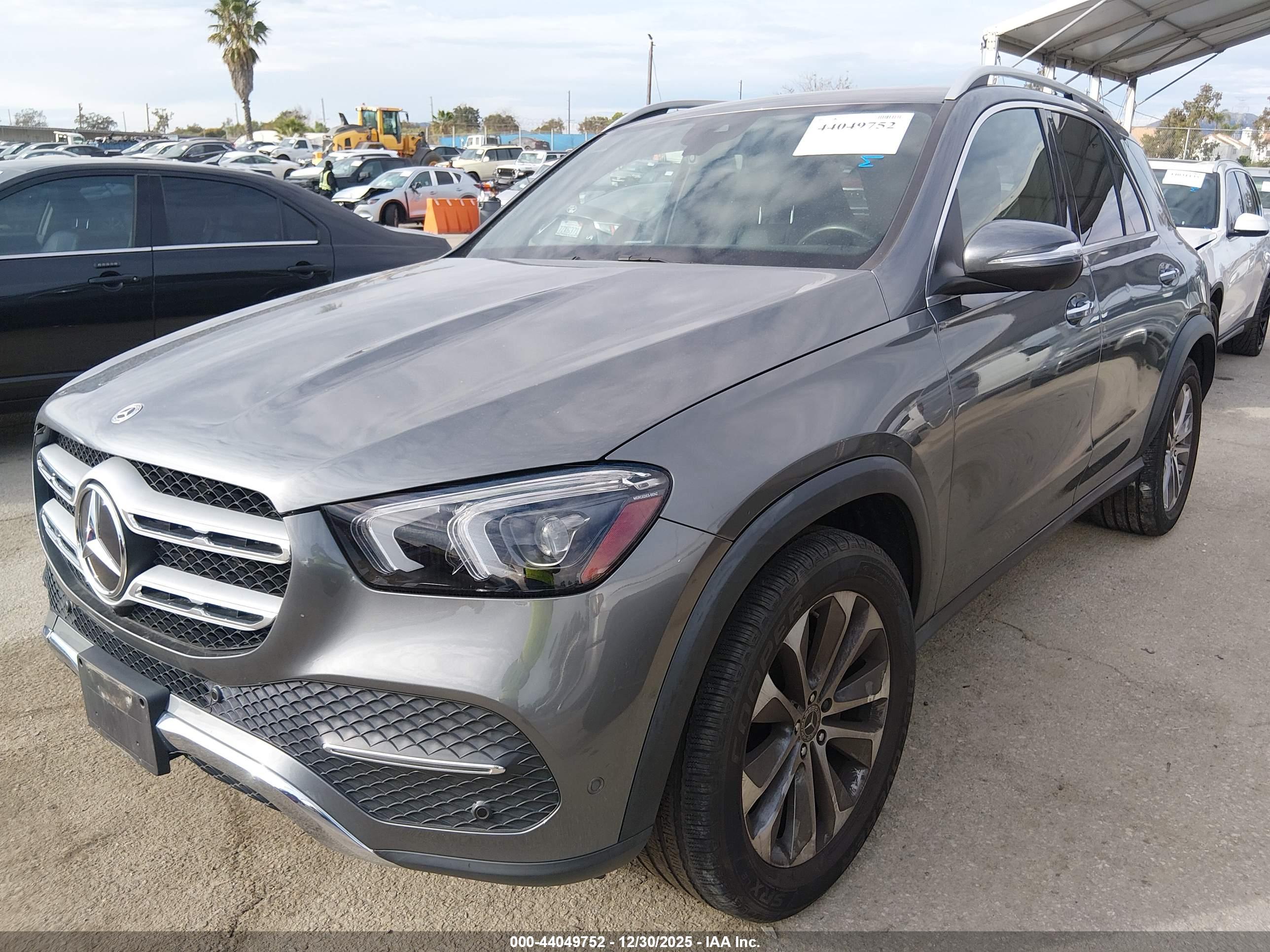 MERCEDES-BENZ GLE image 2