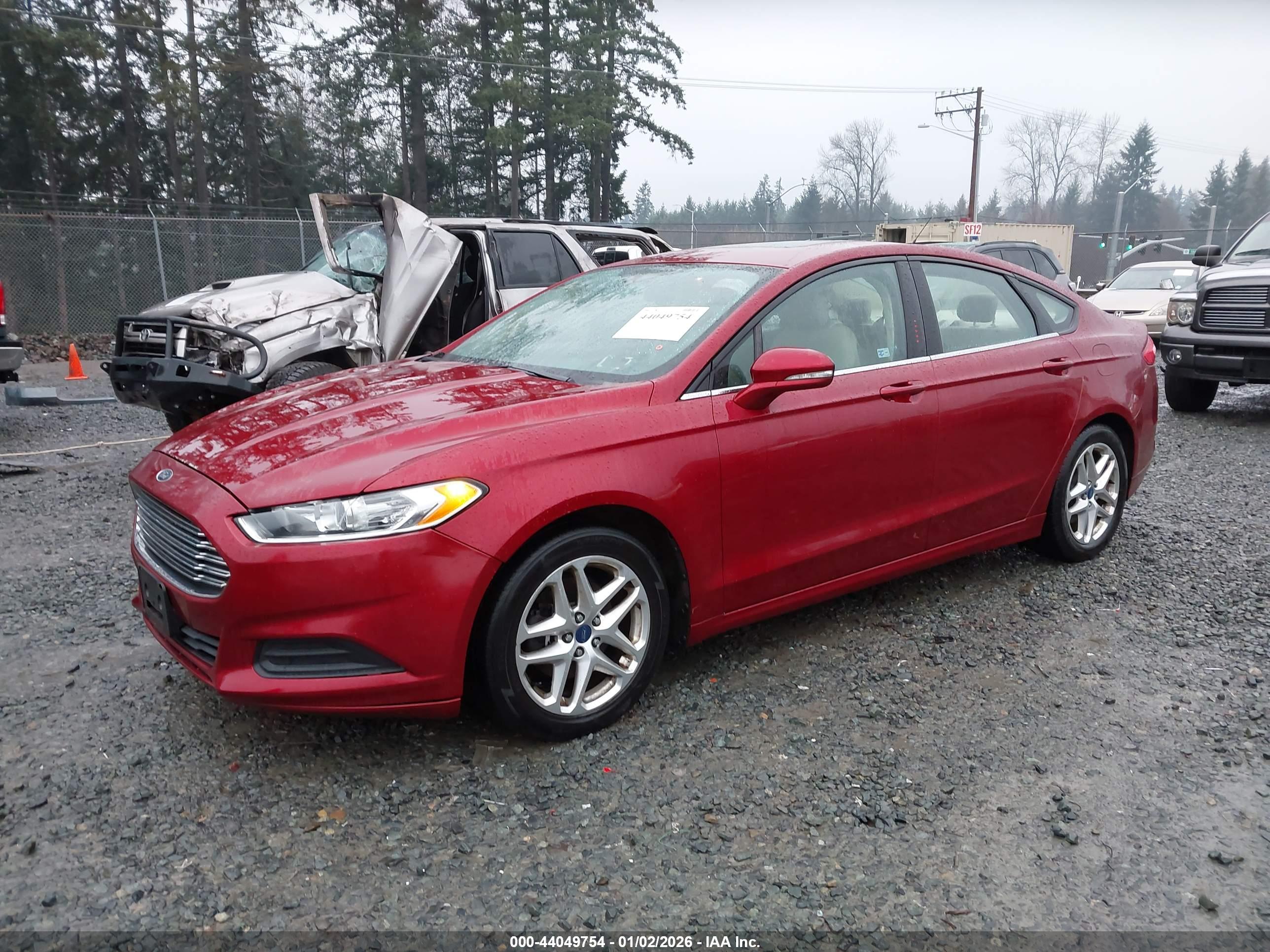 FORD FUSION image 2
