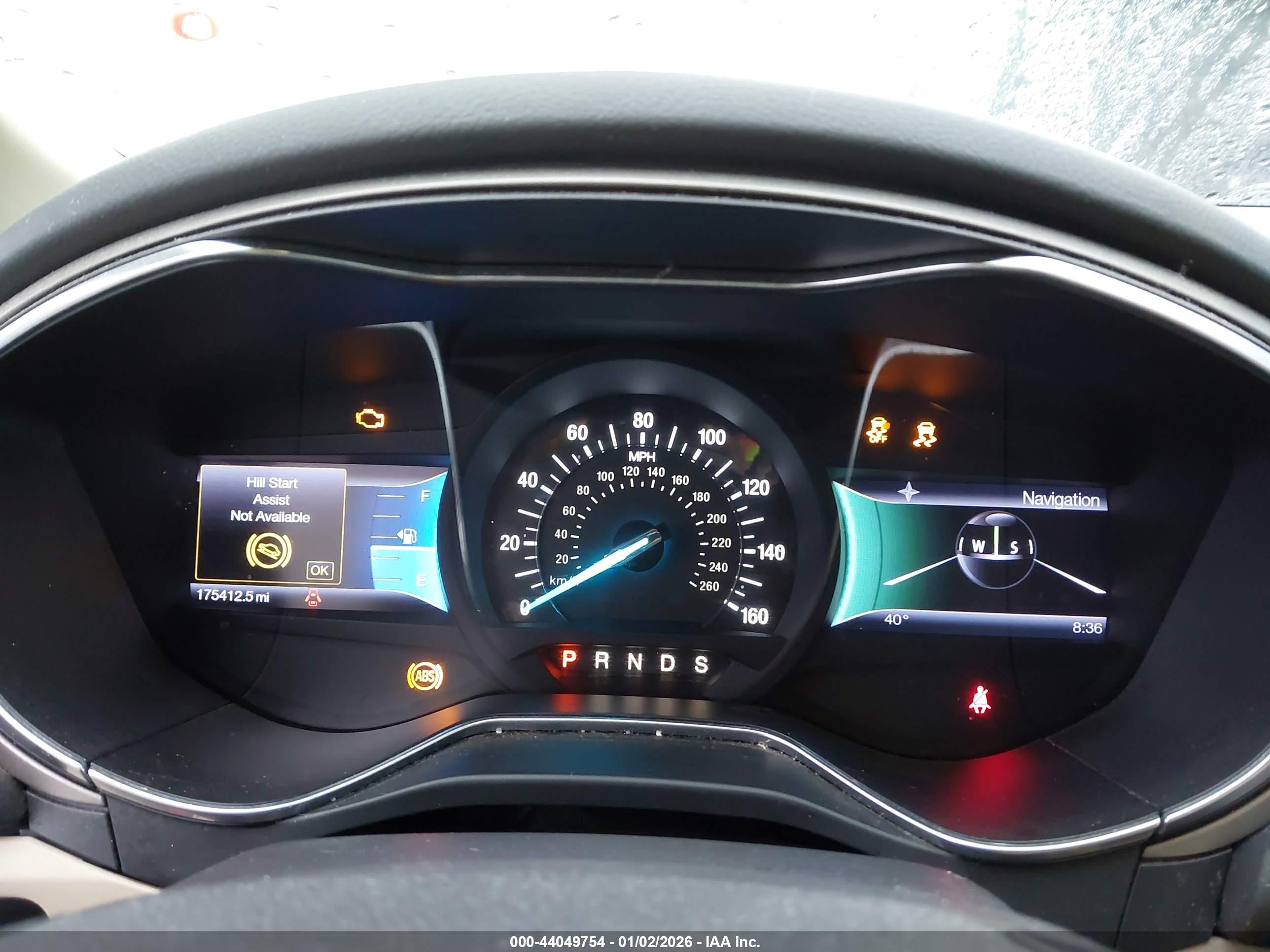 FORD FUSION image 7