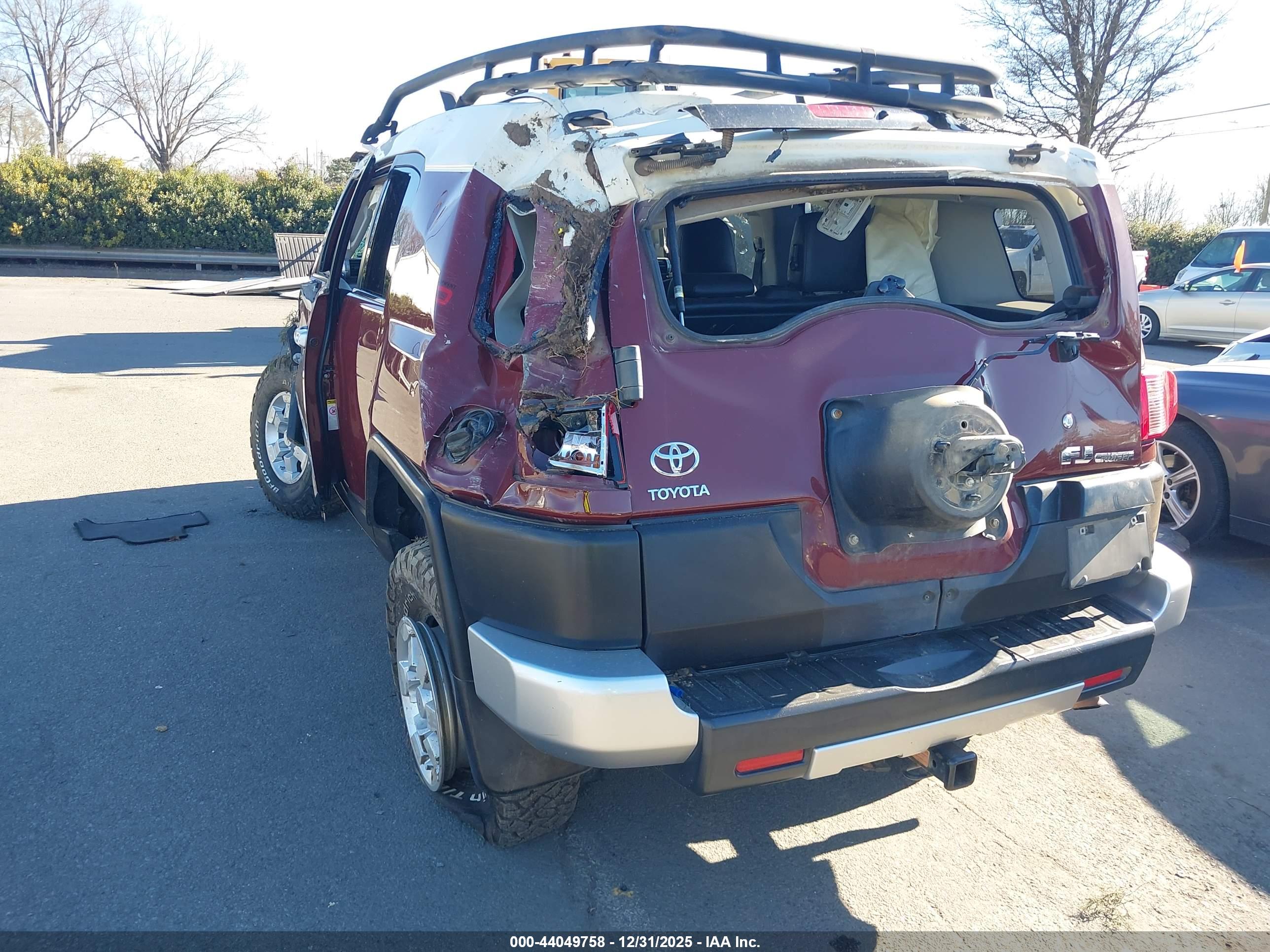 TOYOTA FJ image 6