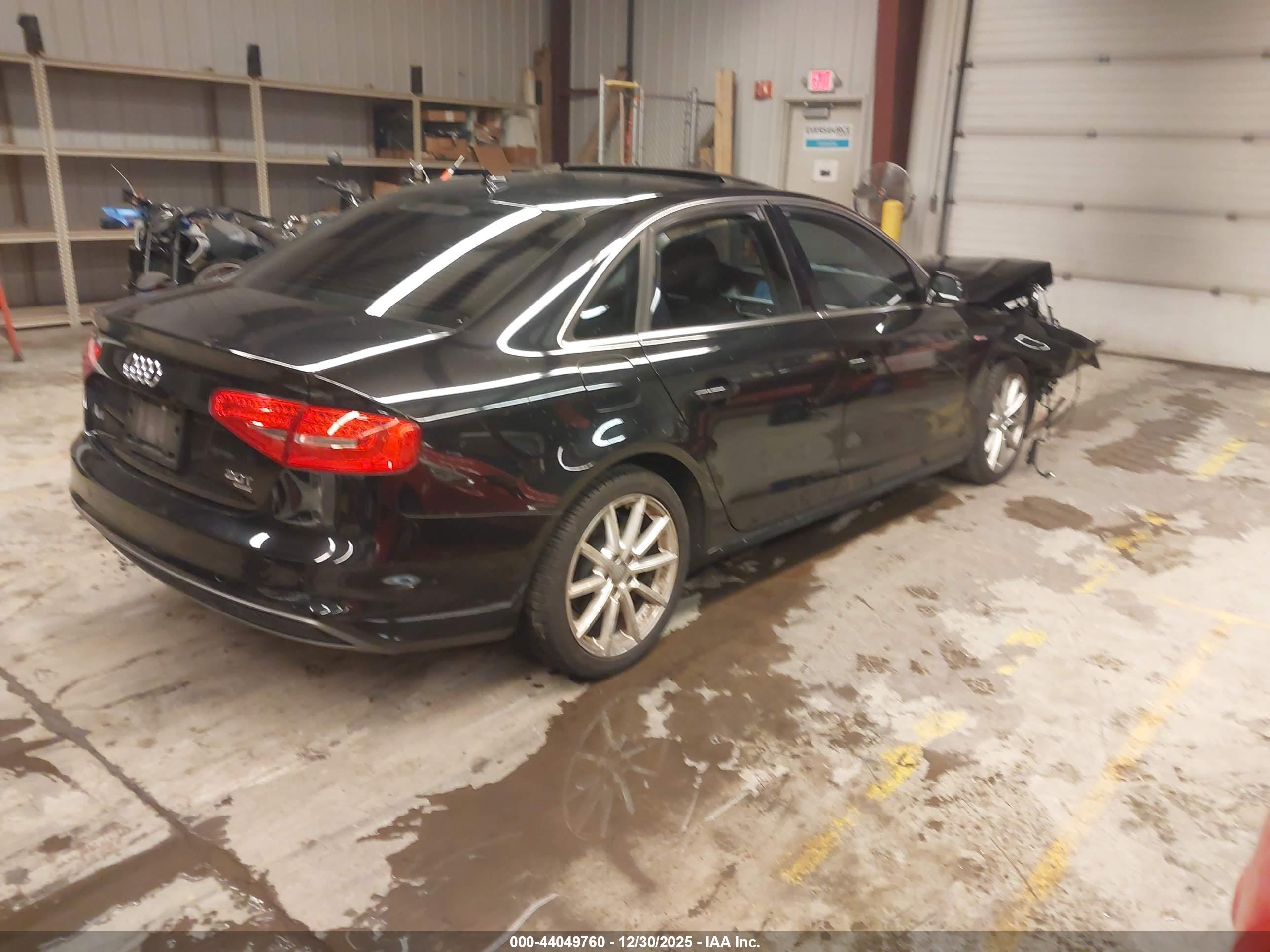 AUDI A4 image 4