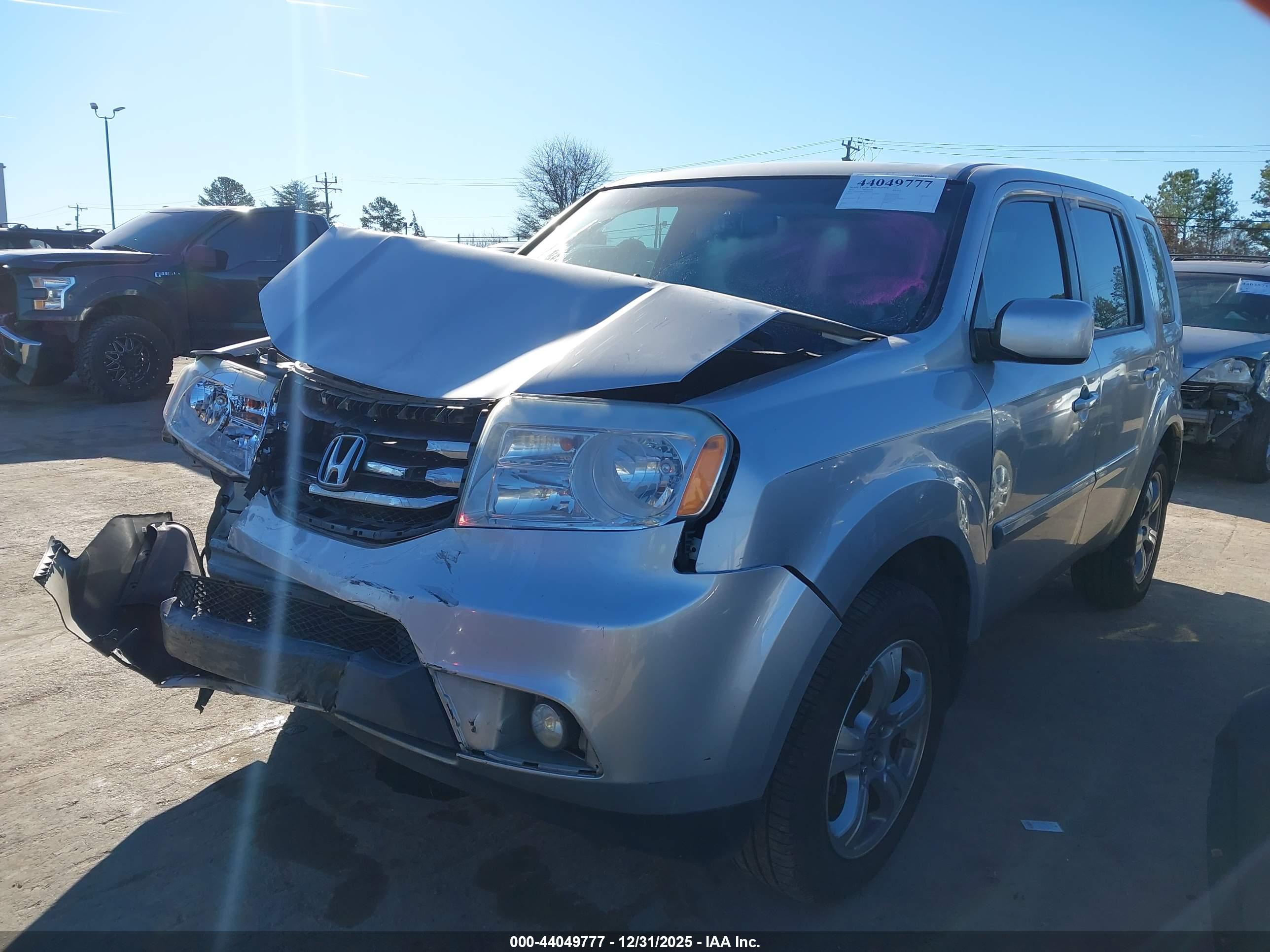 HONDA PILOT image 2