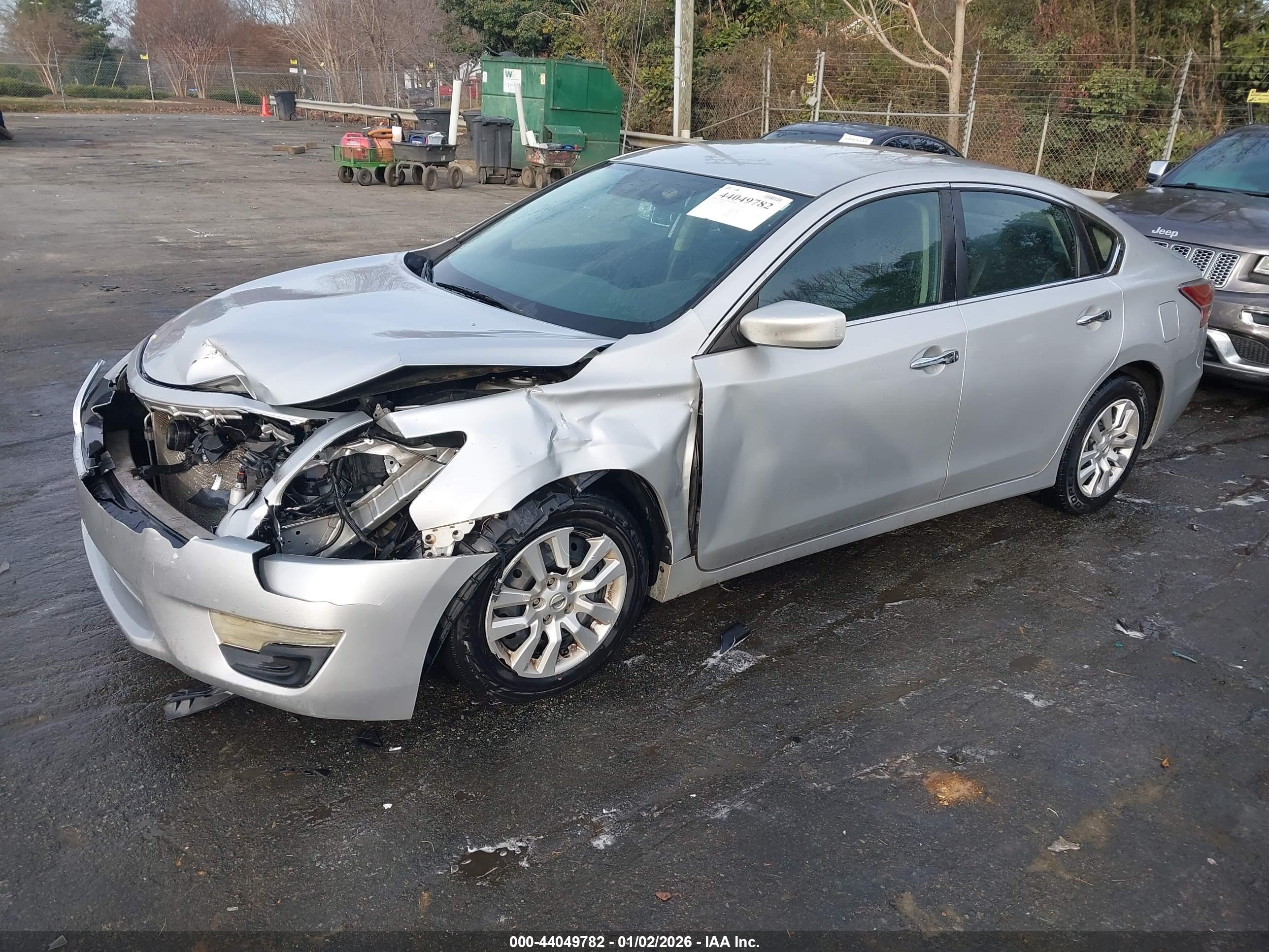 NISSAN ALTIMA image 2