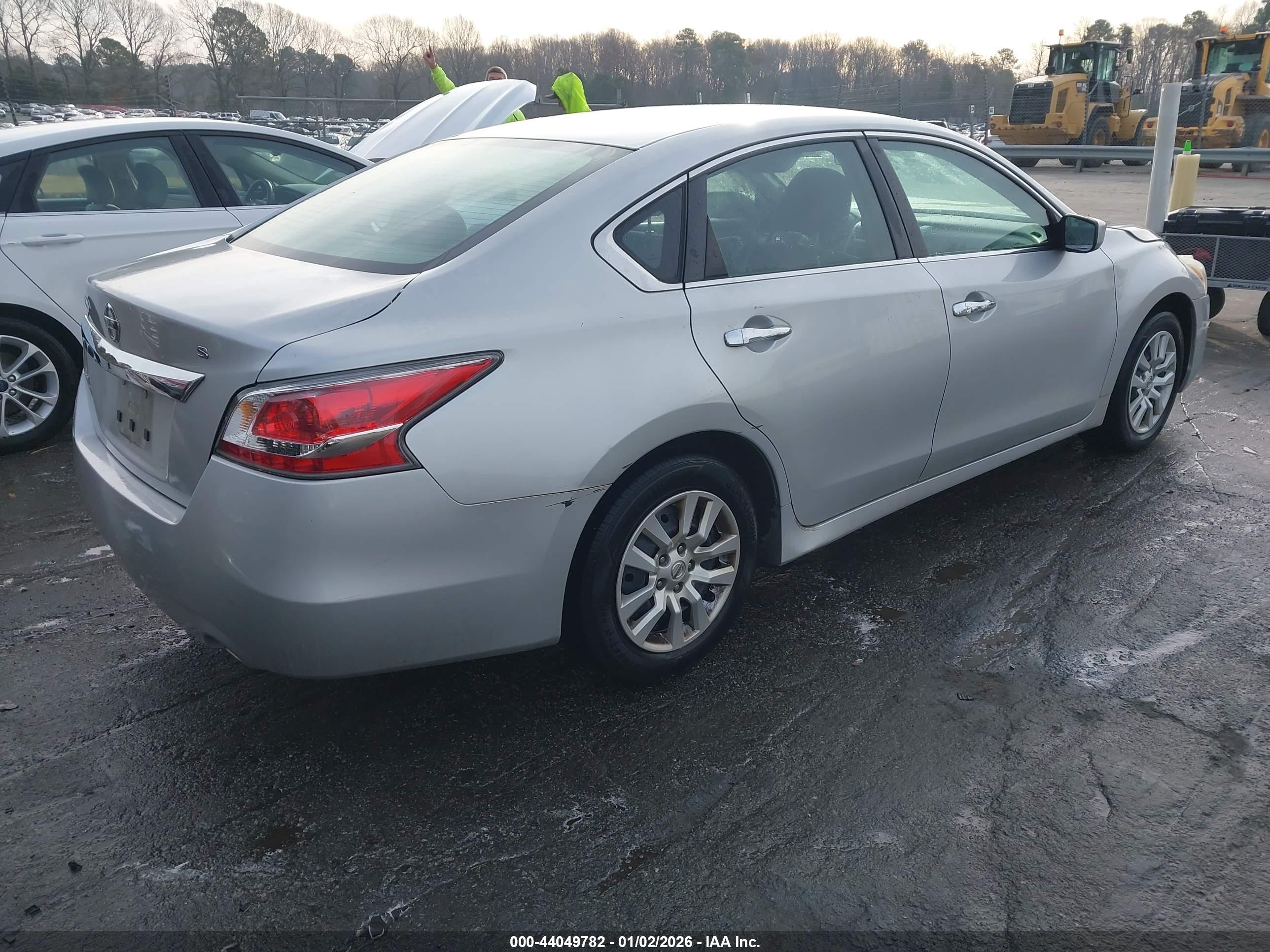 NISSAN ALTIMA image 4
