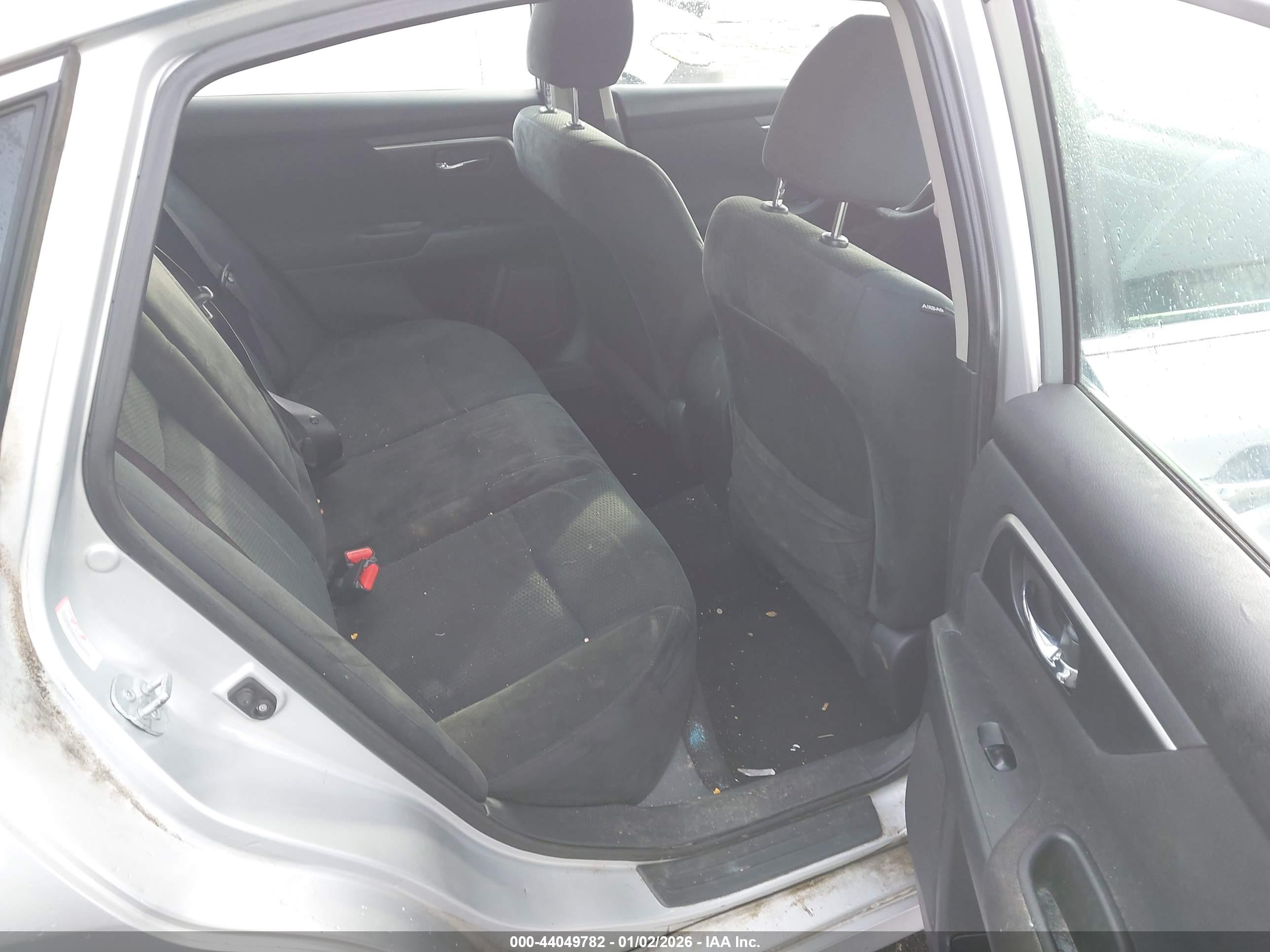 NISSAN ALTIMA image 8