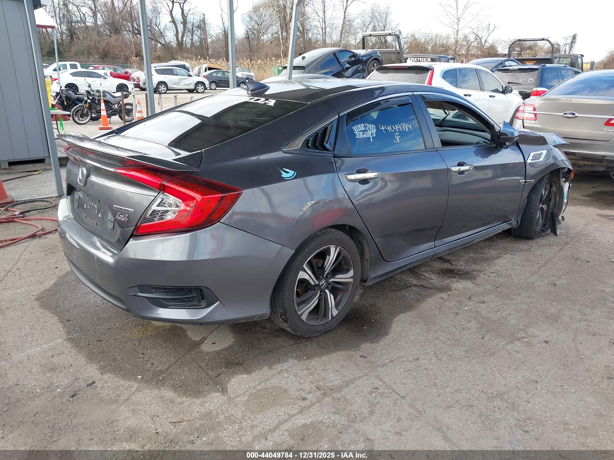 HONDA CIVIC image 4