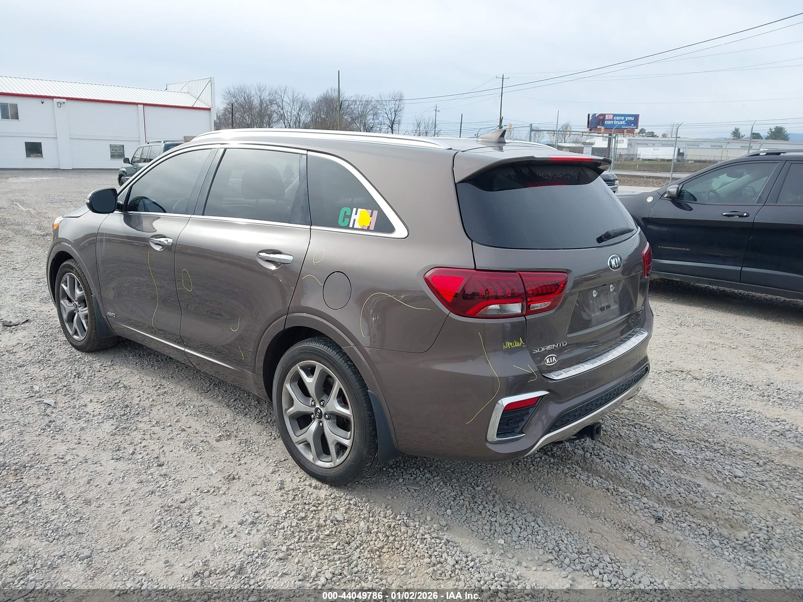 KIA SORENTO image 3