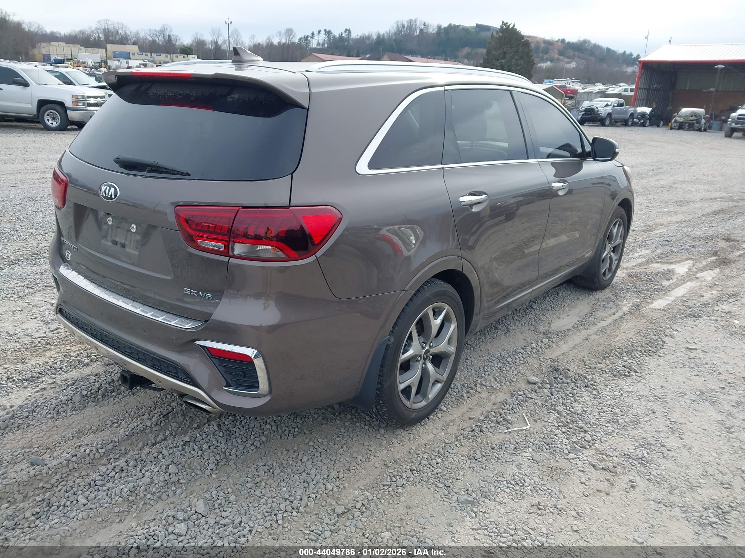 KIA SORENTO image 4