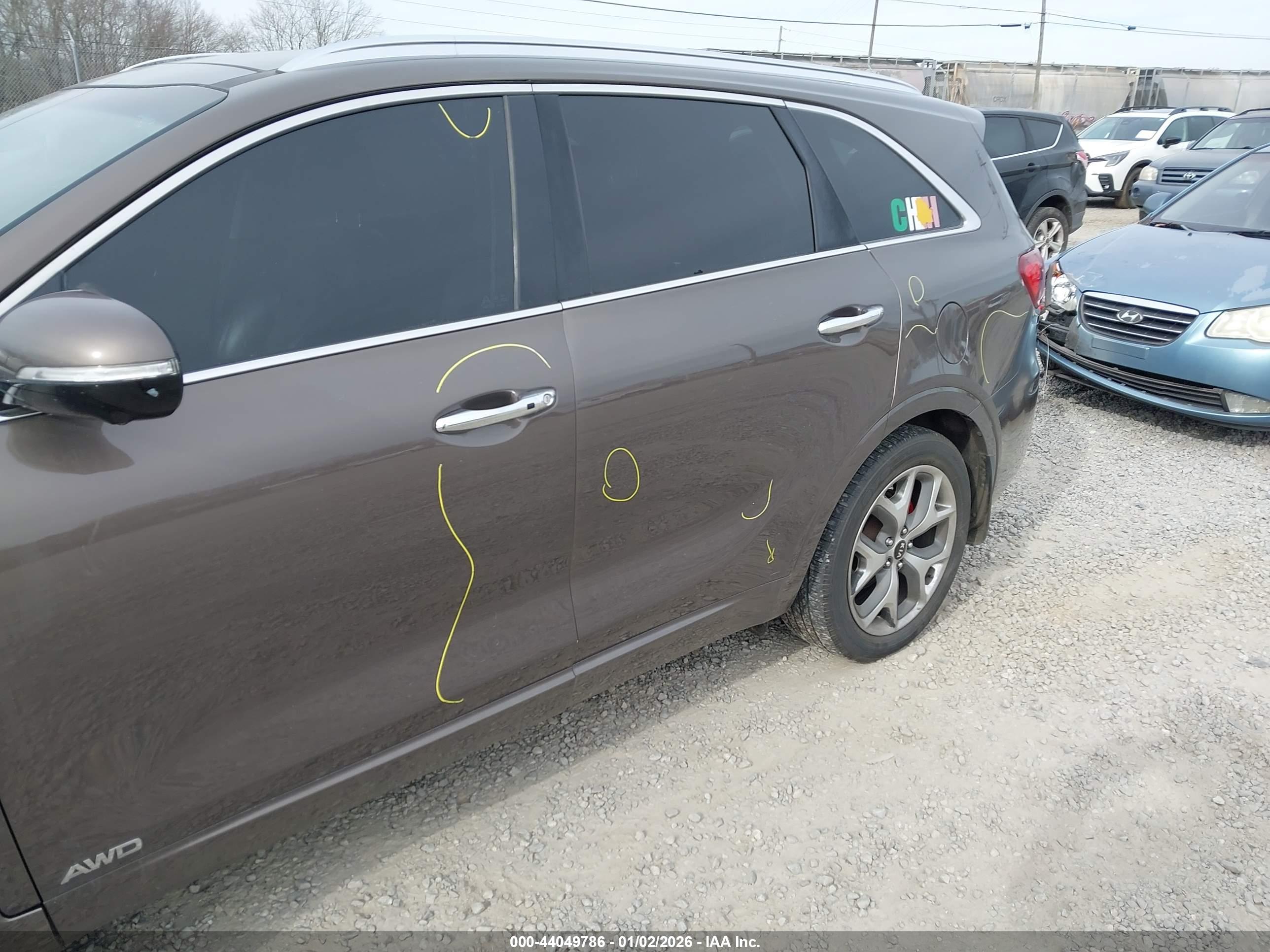 KIA SORENTO image 6