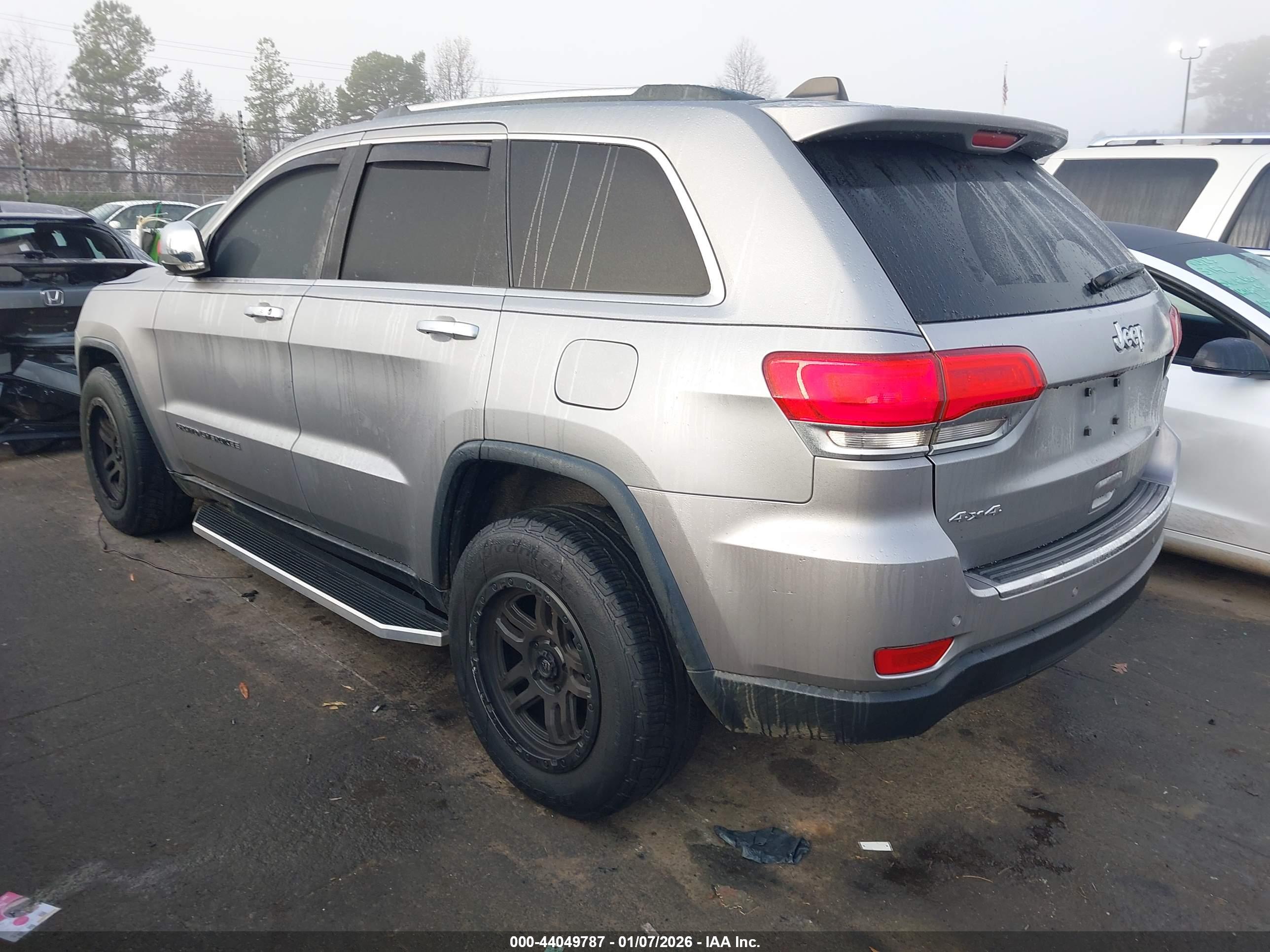 JEEP GRAND image 3
